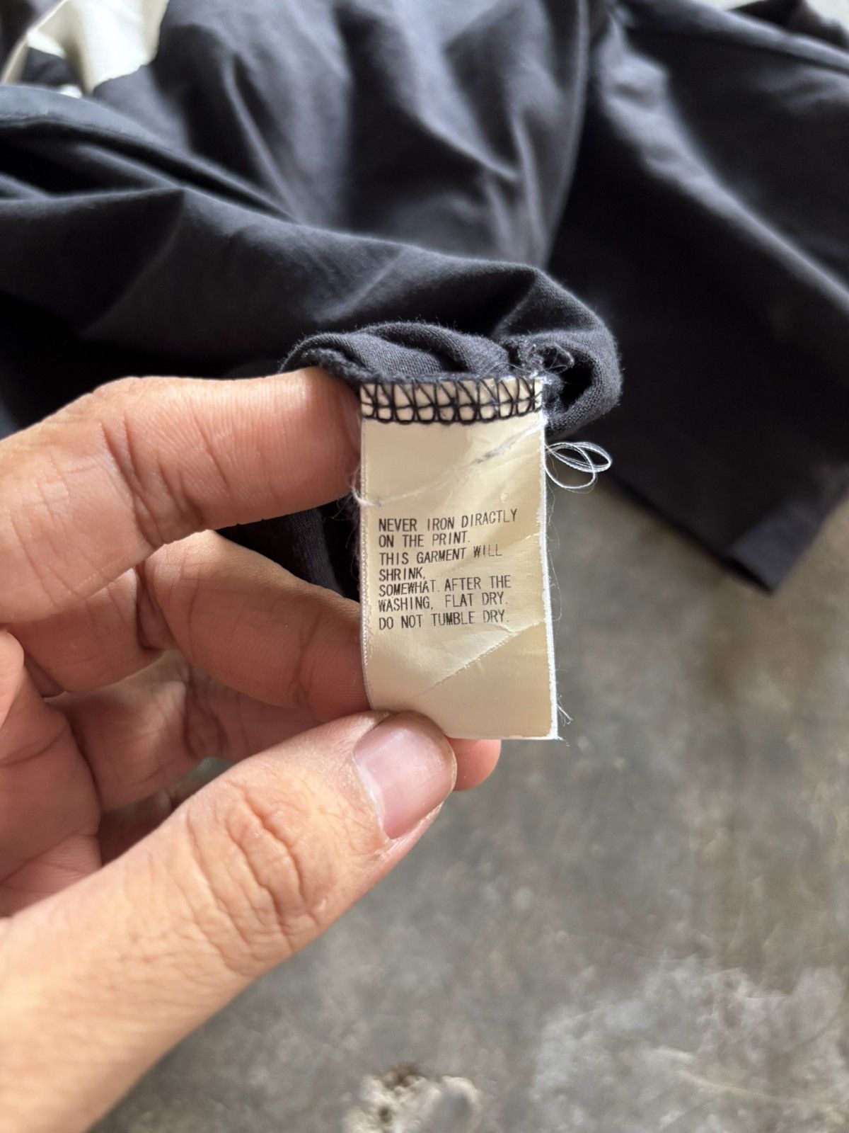Undercover undercover gilapple jun takahashi Size US M / EU 48-50 / 2 - 5 Thumbnail
