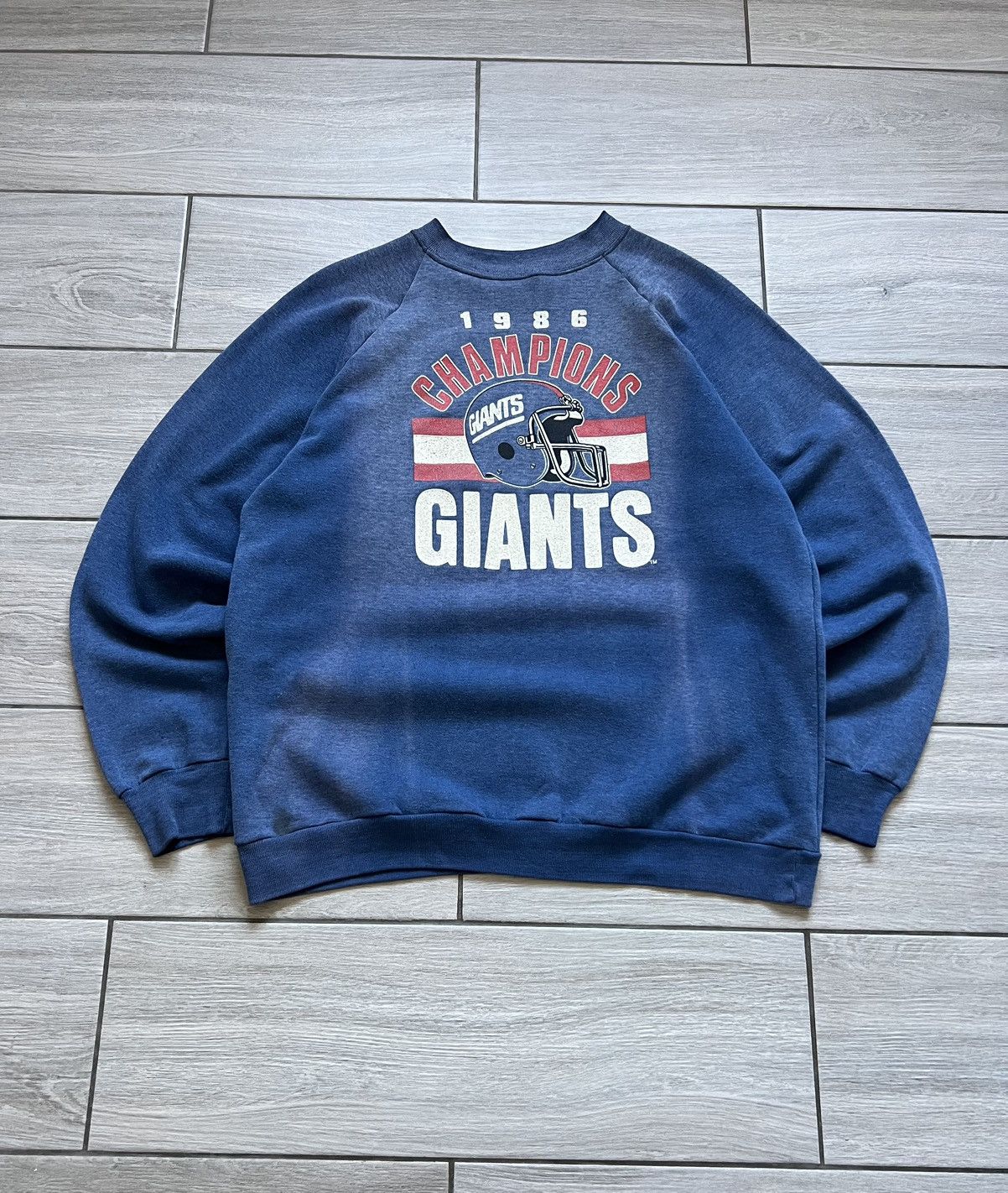 Vintage 1986 New York Giants Superbow Champions Sweatshirt Size US M / EU 48-50 / 2 - 2 Thumbnail