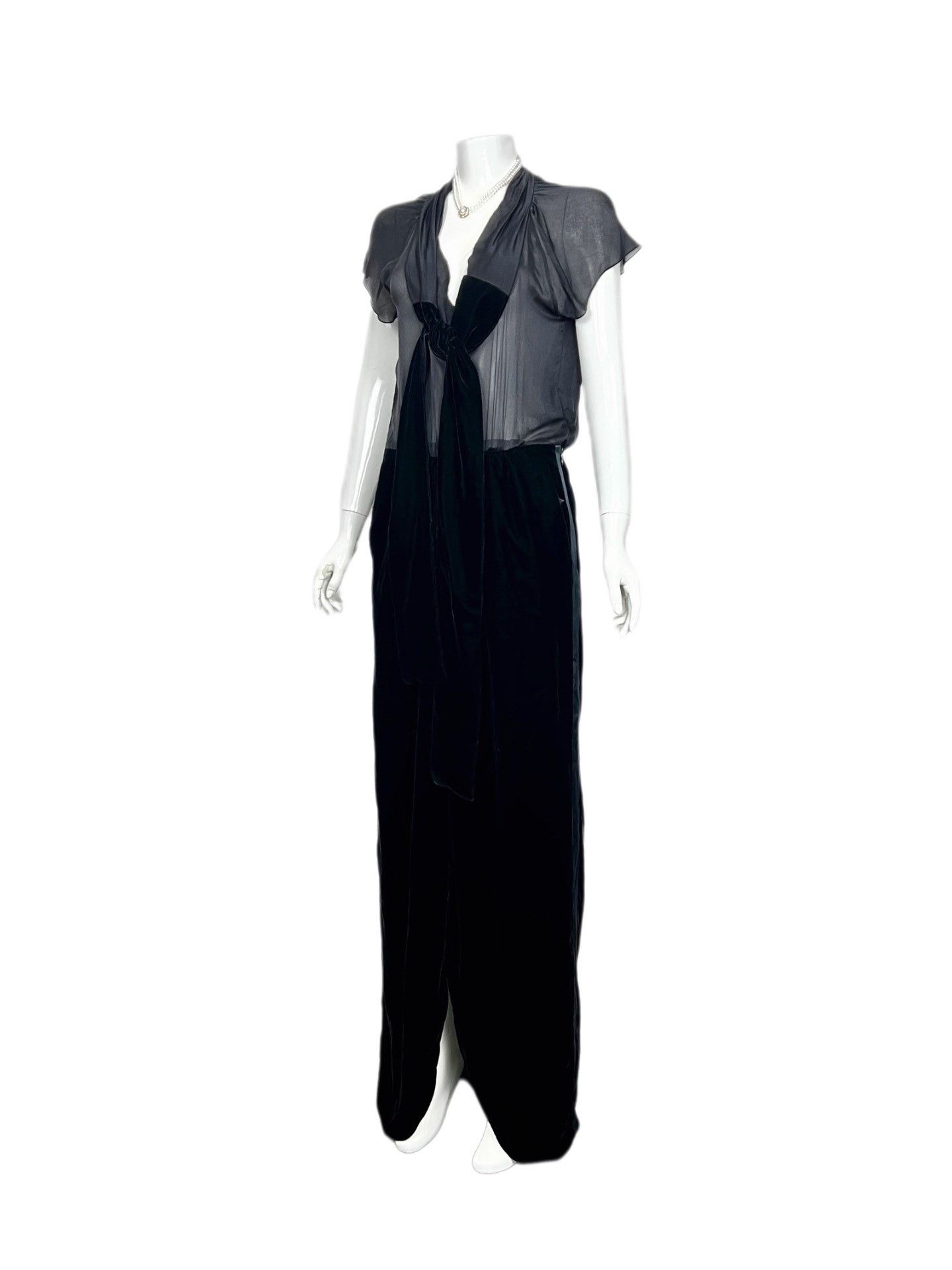 Saint Laurent Paris Yves Saint Laurent Velvet Silk Evening Dress Size M / US 6-8 / IT 42-44 - 1 Thumbnail