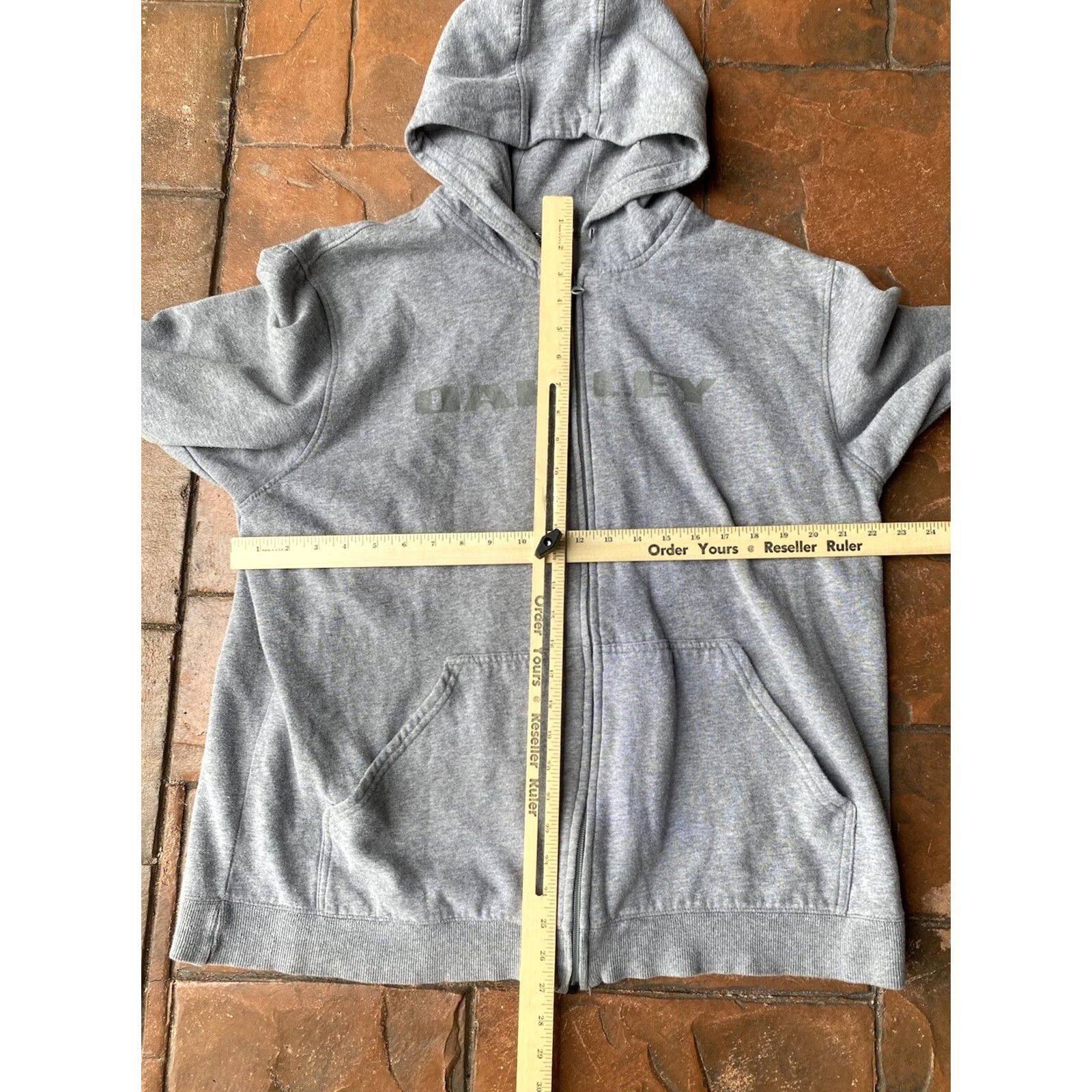 Oakley VINTAGE Oakley Hoodie XL Gray Full Zip Grunge Logo Mens Sweatshirt Size US XL / EU 56 / 4 - 7 Thumbnail