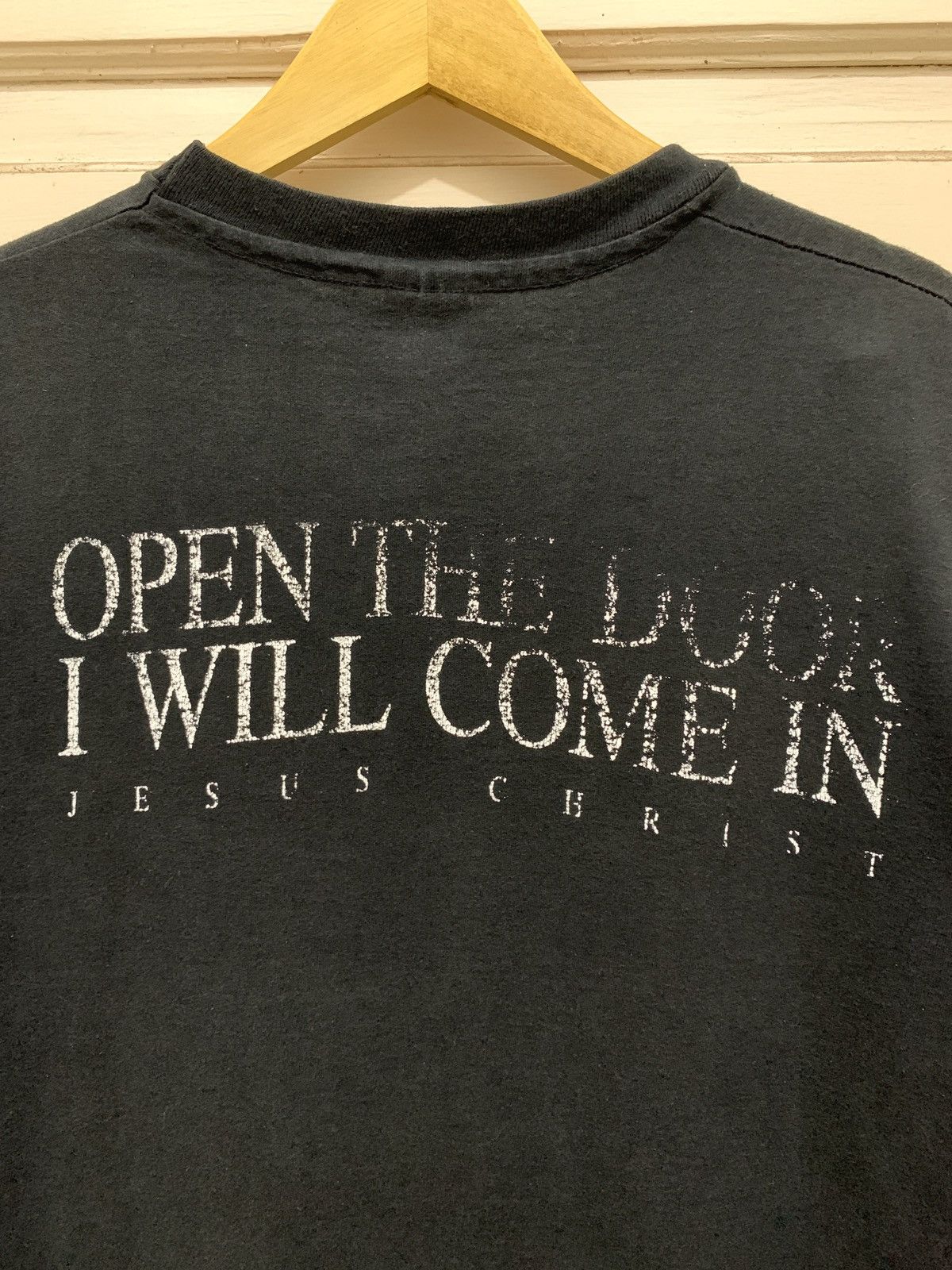 Anvil Vintage 90s Jesus Christ Tee Made in USA 🇺🇸 Size US L / EU 52-54 / 3 - 4 Thumbnail