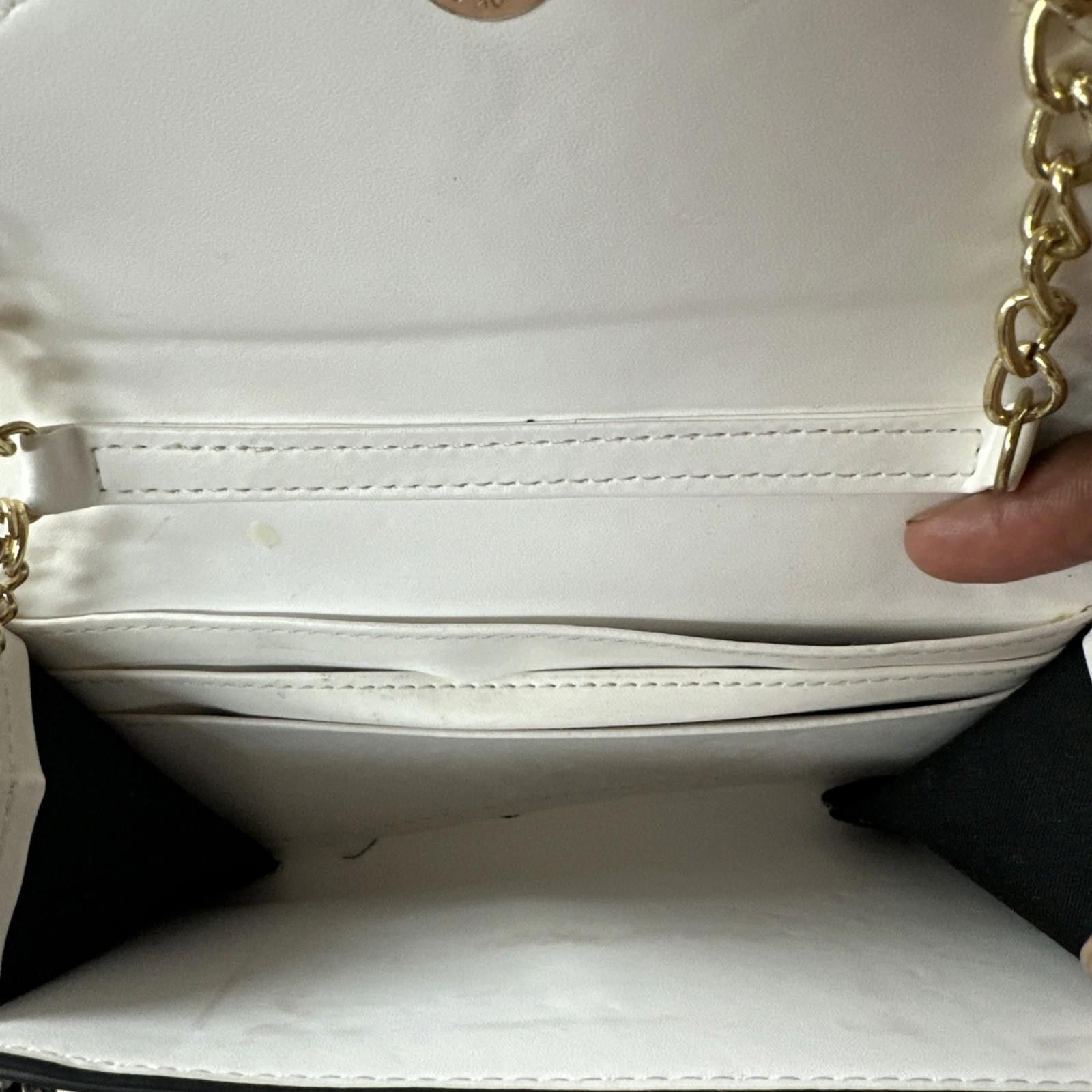 The Unbranded Brand Snake Print Box Bag Chain Black White Gold Tone Chain Size ONE SIZE - 4 Thumbnail