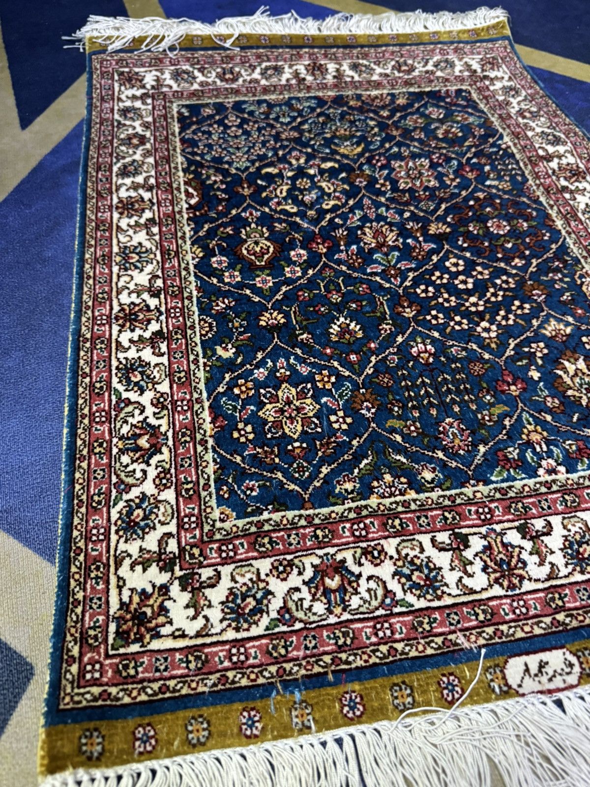 Native HANDMADE KAYSERI SILK RUG 1.5' x 2' TURKIYE CARPET Size ONE SIZE - 3 Thumbnail