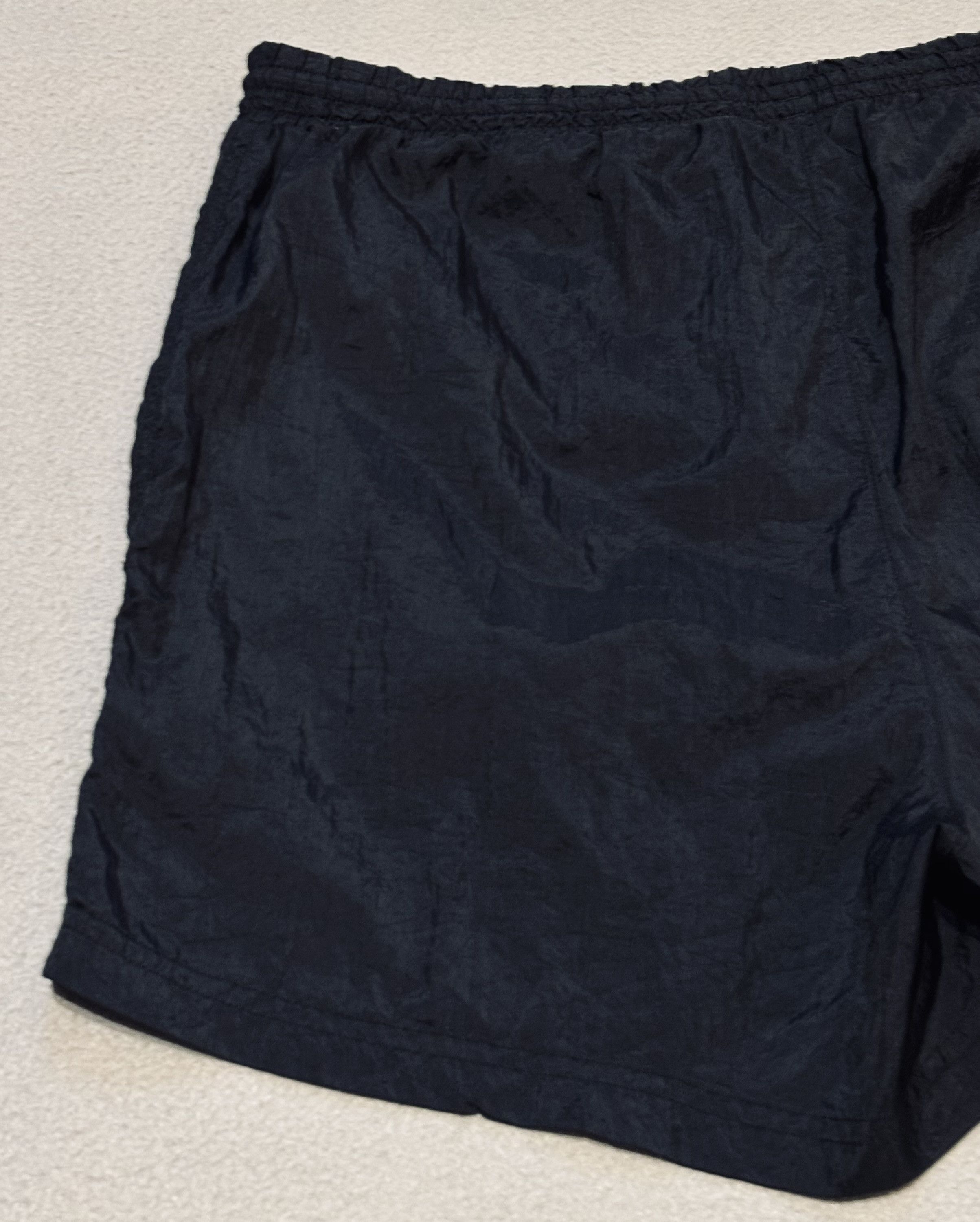 Adidas Adidas vintage sports shorts size S Size US 30 / EU 46 - 10 Thumbnail