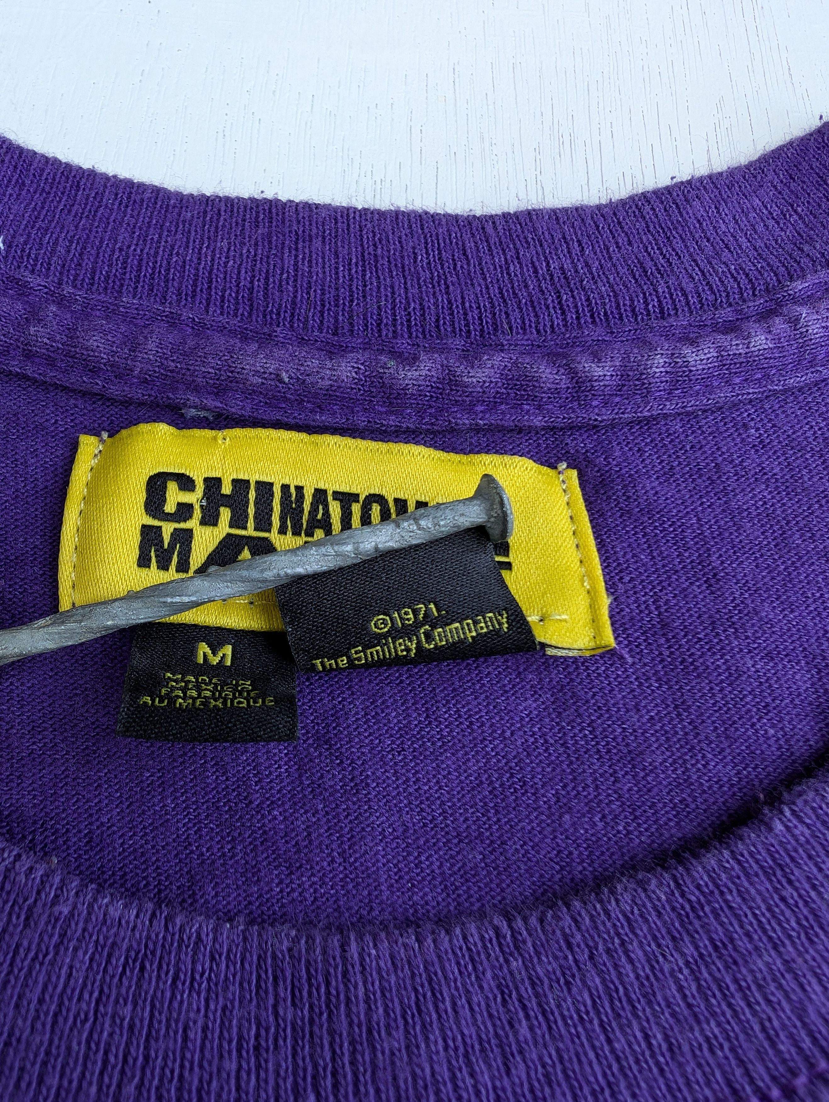 Market × Vintage 00s Chinatown Market Smiley Basketball graphic t shirt sz M Size US M / EU 48-50 / 2 - 5 Thumbnail