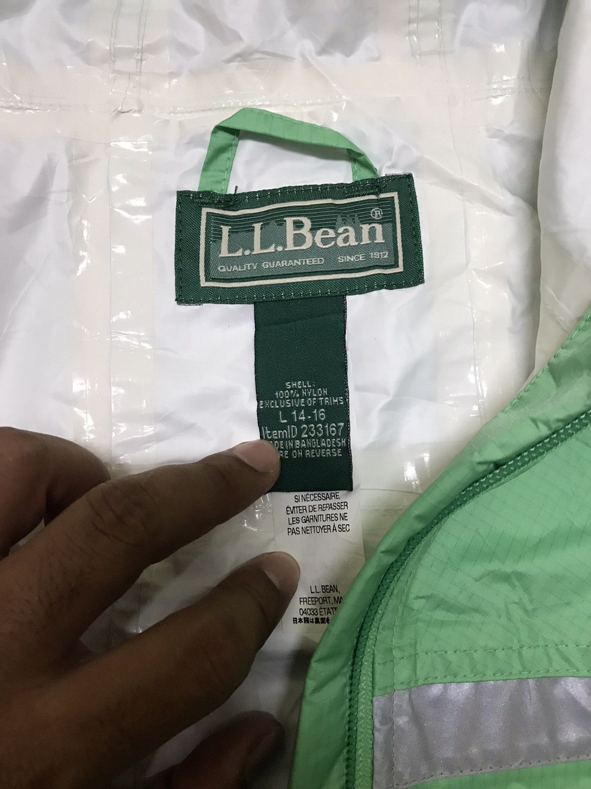 L.L. Bean Vintage LL Bean Waterproof Light Jacket Size US L / EU 52-54 / 3 - 11 Thumbnail
