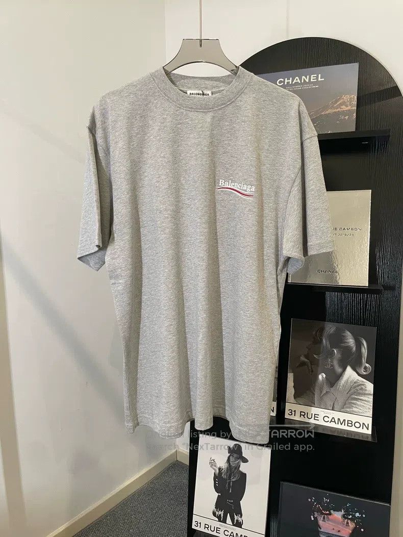 Balenciaga Balenciaga Coke Embroidered Gray T-Shirt Size US XS / EU 42 / 0 - 1 Thumbnail