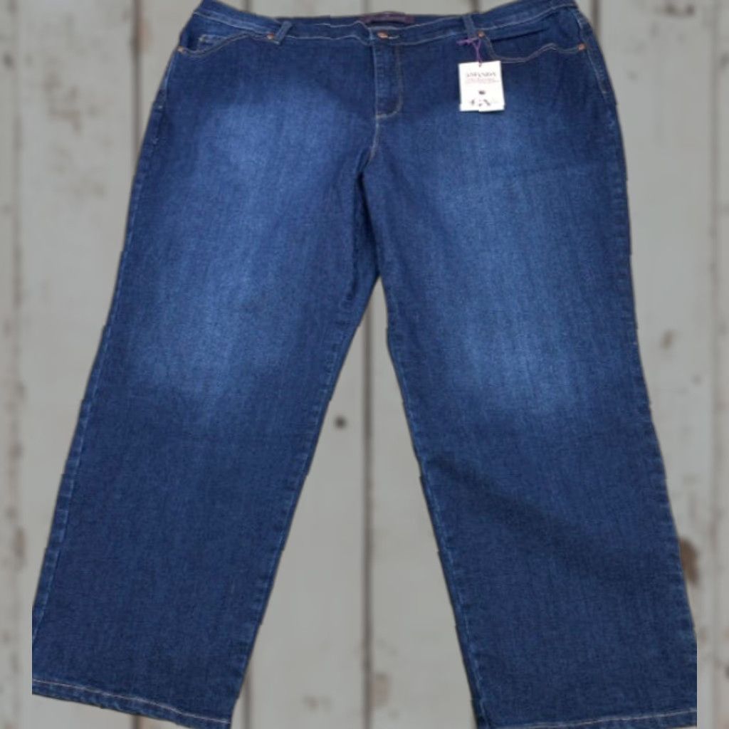 Gloria Vanderbilt Gloria Vanderbilt Jeans Main Selling Point Jeans Womens 24W NWT Amanda Blue Denim Stretch 5-Pocket Regular 44" Waist 28" Inseam Womens Size 42" / US 20 - 1 Thumbnail