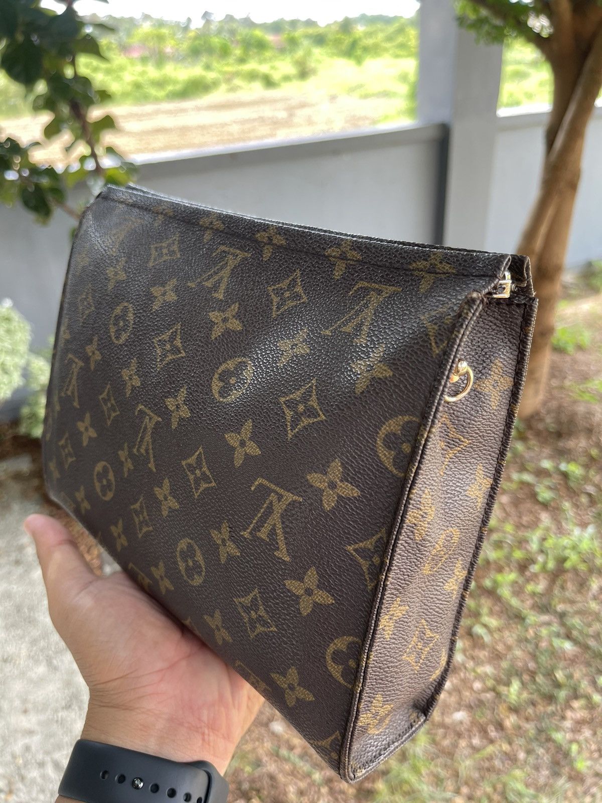 Louis Vuitton Authentic LOUIS VUITTON Mono Porce Toilette Bag Size ONE SIZE - 20 Thumbnail