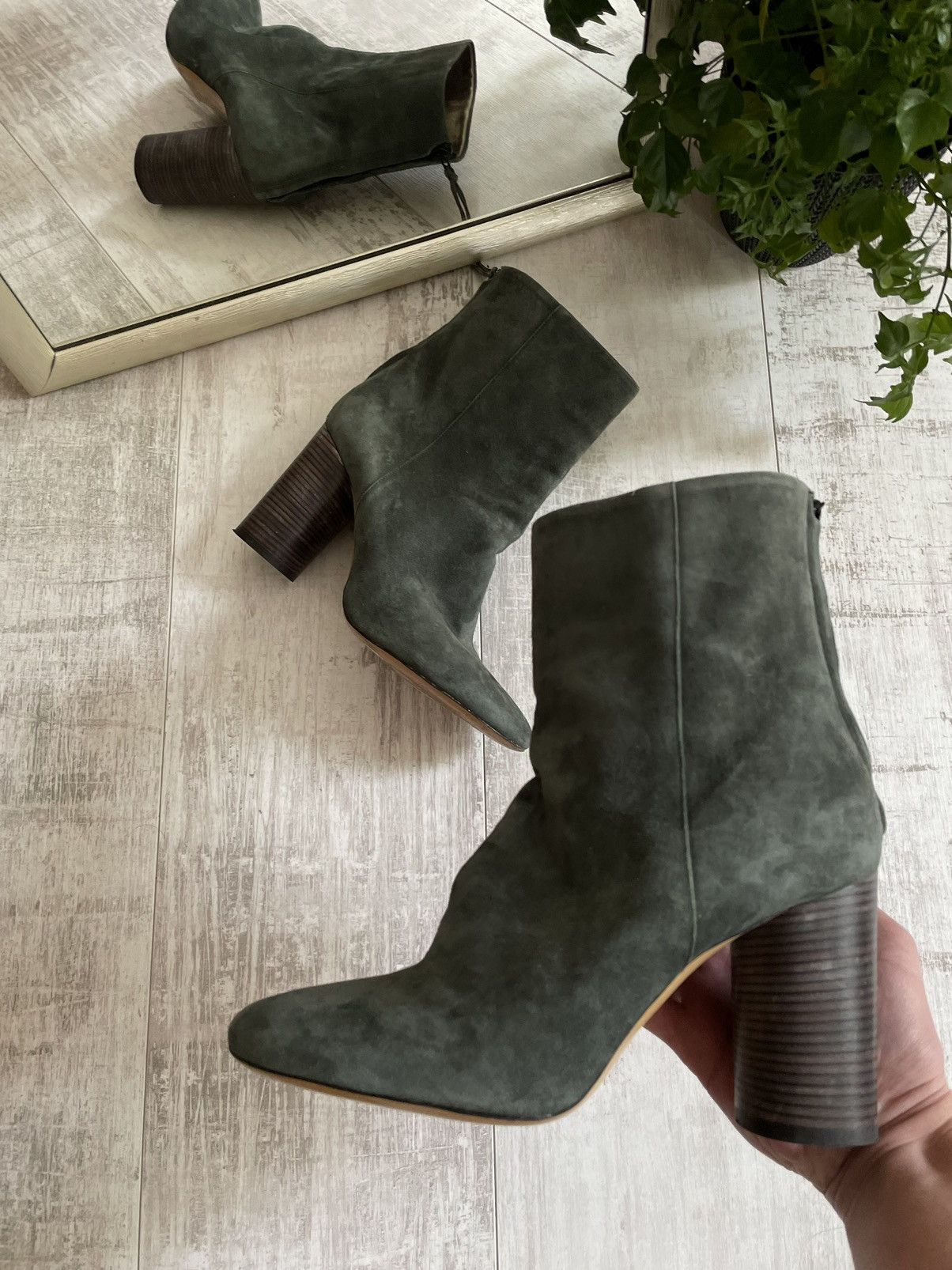 Isabel Marant Isabel Marant Suede Ankle Boots Green RARE Size US 9 / IT 39 - 3 Thumbnail