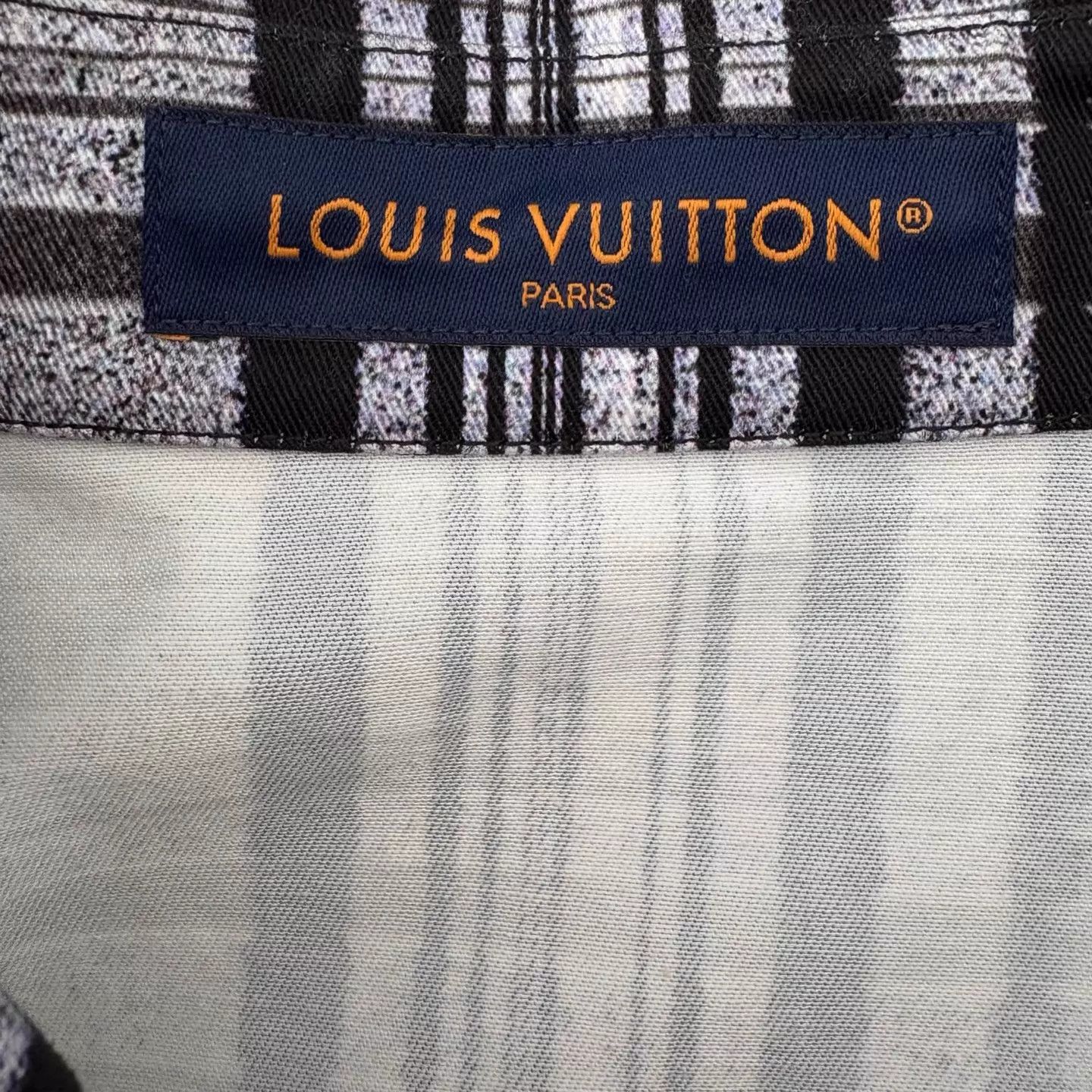 Louis Vuitton LV FW23 Men's Check Landscape Print Long Sleeve Shirt Size US S / EU 44-46 / 1 - 3 Thumbnail