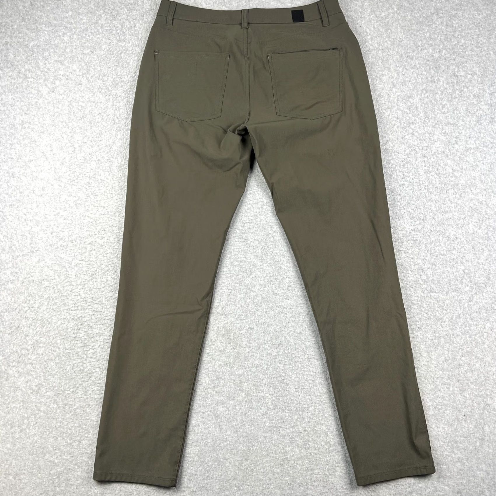Vuori Vuori Meta Pants Mens 32x30 Green Slim Stretch Performance Tech Commuter Chino Size US 32 / EU 48 - 2 Thumbnail