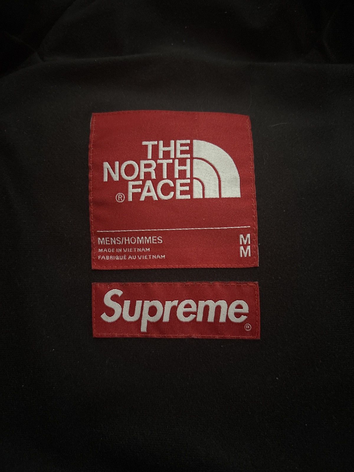 Supreme × The North Face Supreme x North Face Size US M / EU 48-50 / 2 - 7 Thumbnail