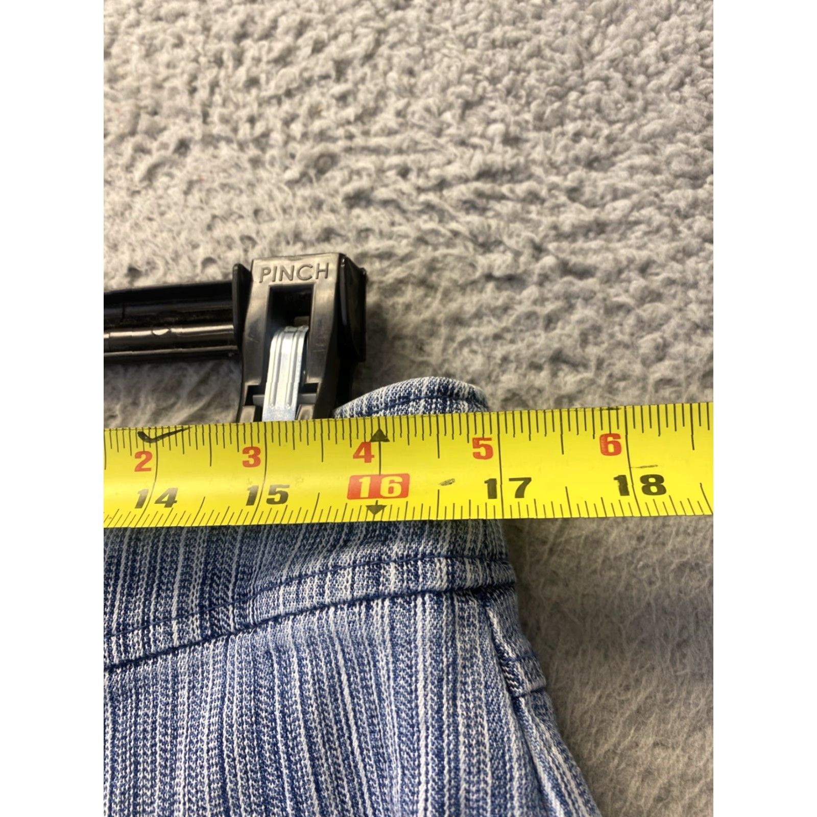 Denime VINTAGE Tribal Women's Denim Jeans Cropped Mid-Rise Straight Light Wash Size 10 Blue 90s Fashion Women's Size 32" / US 10 / IT 46 - 5 Thumbnail