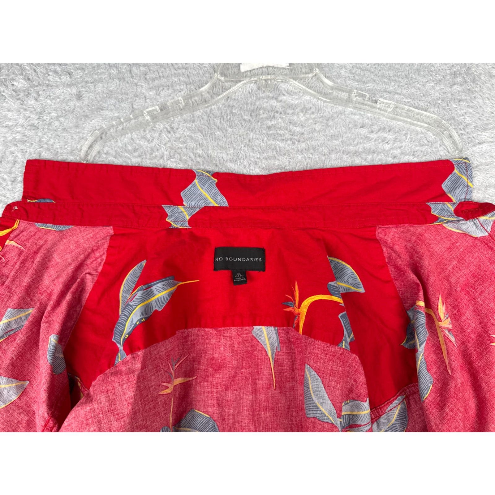 Vintage No Boundaries Shirt Mens 3XL XXXL Red Hawaiian Floral Cotton Blend Button-Up Size US XXL / EU 58 / 5 - 2 Thumbnail