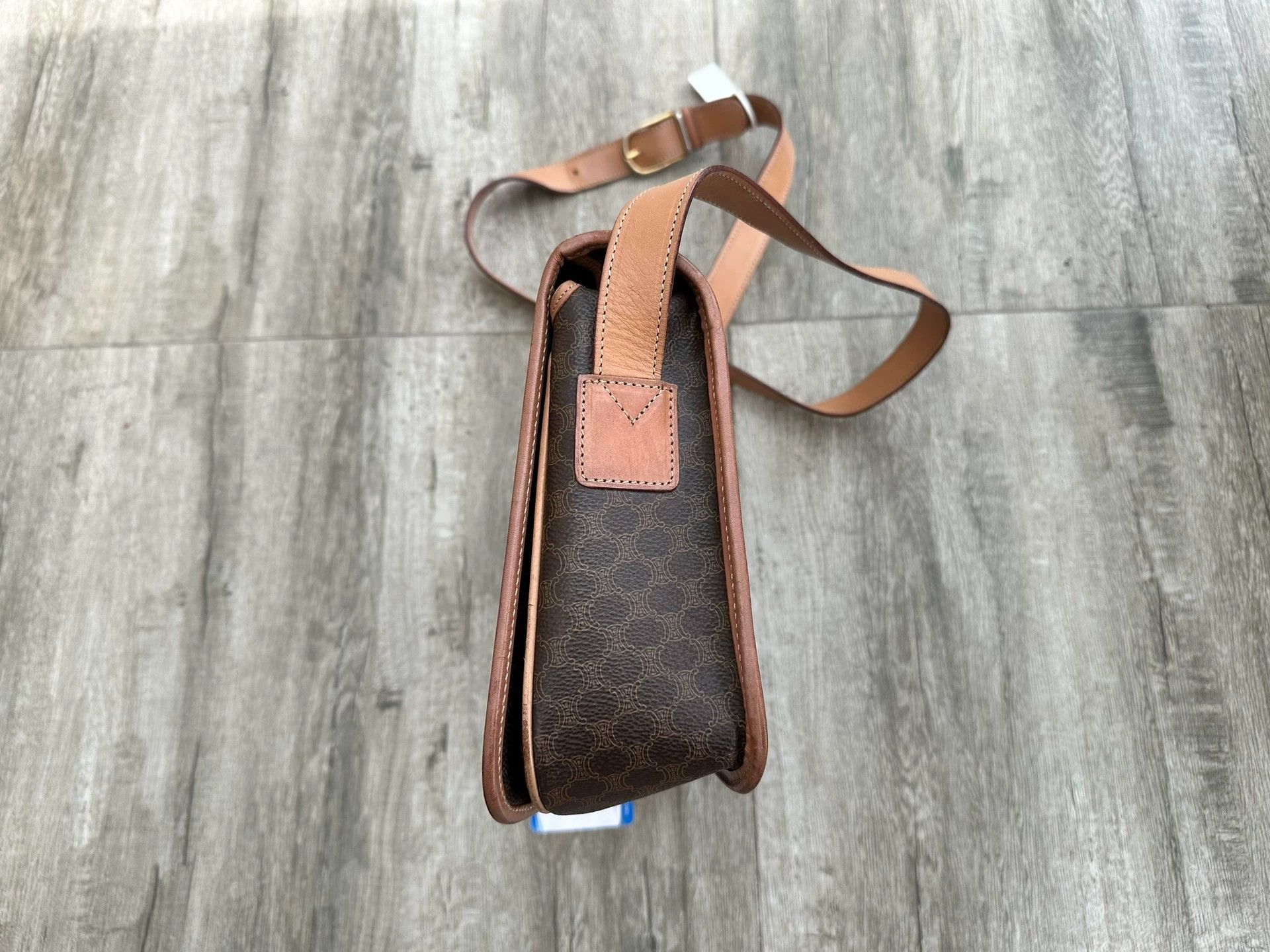 Celine Celine Trotteur Flap gold loop vintage crossbody Size ONE SIZE - 5 Thumbnail