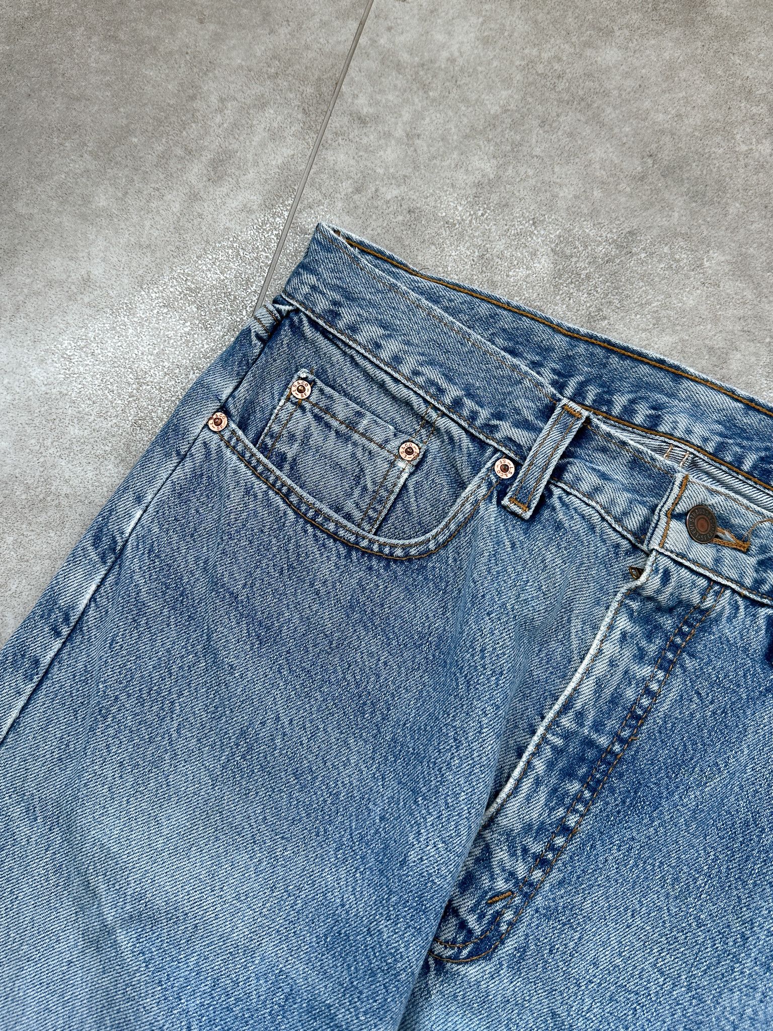 Levi's Vintage Levis 615 Blue Denim Jeans Size US 34 / EU 50 - 4 Thumbnail