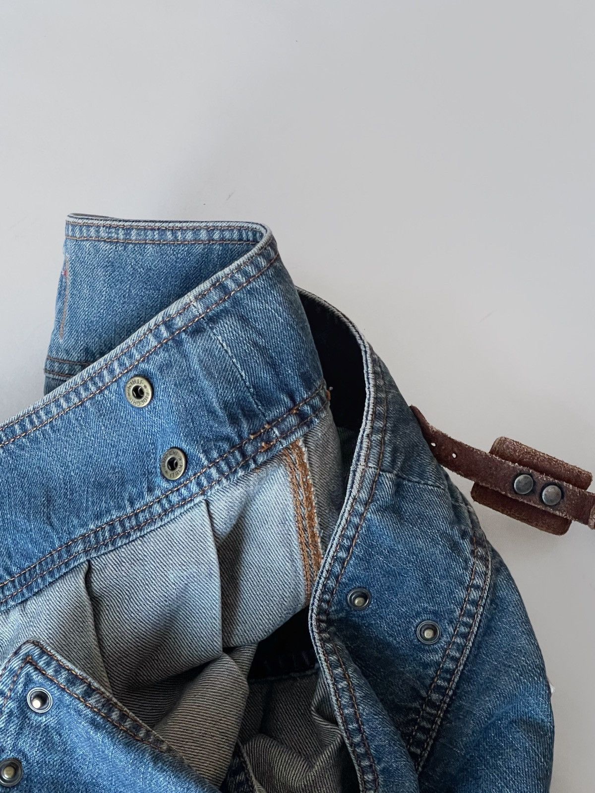 Guess Vintage Y2K Guess denim mini skirt Size 25" / US 0 / IT 36 - 8 Thumbnail
