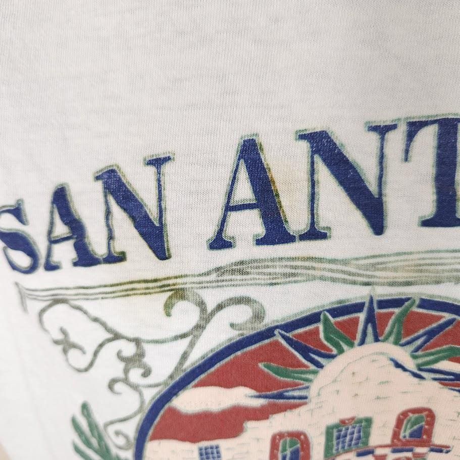 Vintage Vintage San Antonio T Shirt Mens Size Large White 90s Alamo Size US L / EU 52-54 / 3 - 3 Thumbnail