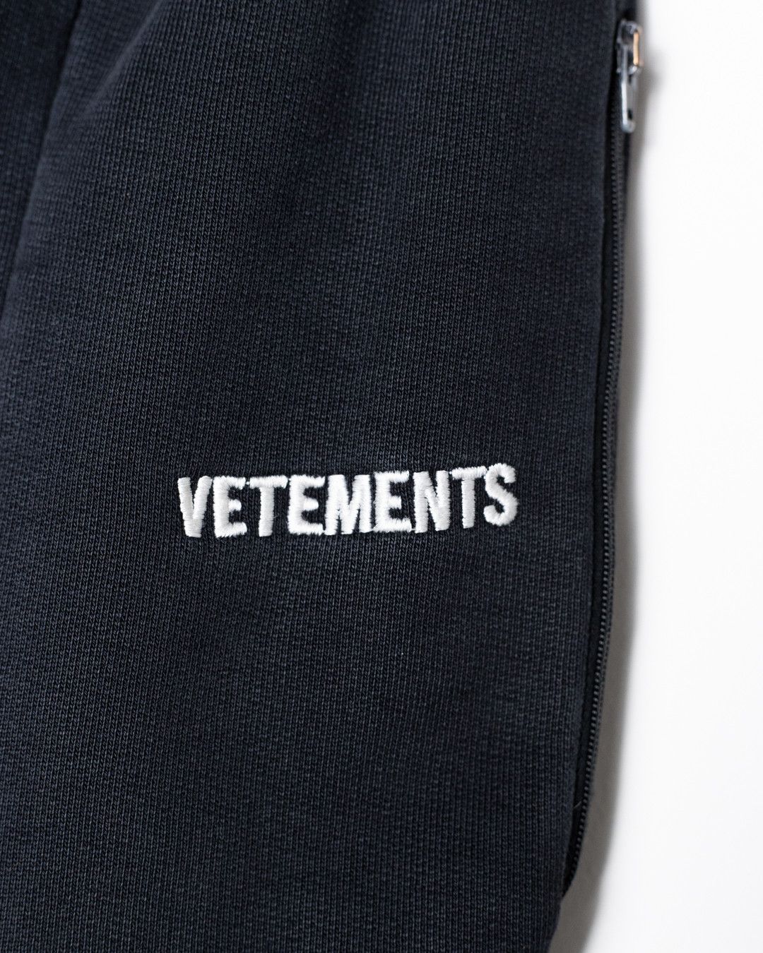 Vetements AW17 paneled sweatpants Size US 30 / EU 46 - 5 Thumbnail
