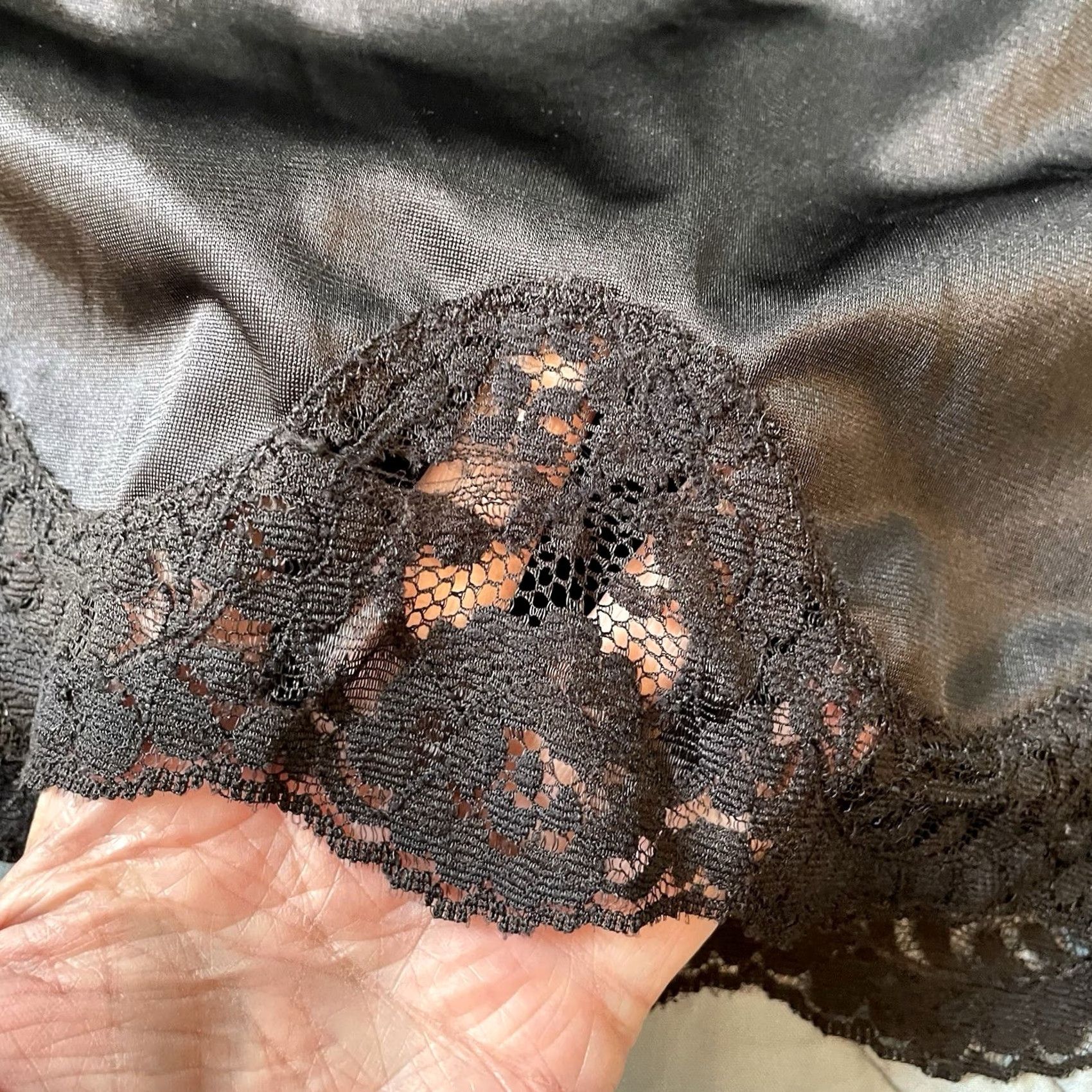 Vintage VTG Vanity Fair Slip Shirt? No — Sl ips must be a slip; reframe: VTG Vanity Fair Half Slip S/M Nylon Black Lace Hem Side Slit Size ONE SIZE - 5 Thumbnail