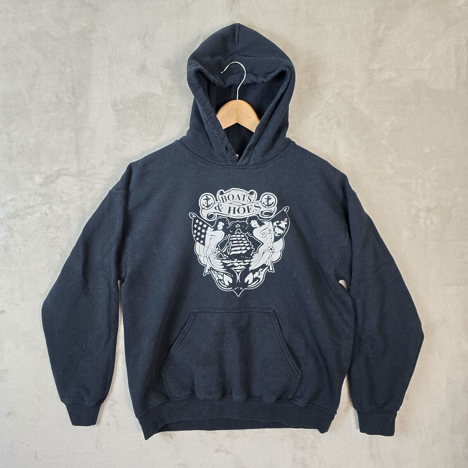 Gildan Prestige Worldwide Funny Boats and Hoes Hoodie Medium Size US M / EU 48-50 / 2 - 2 Thumbnail