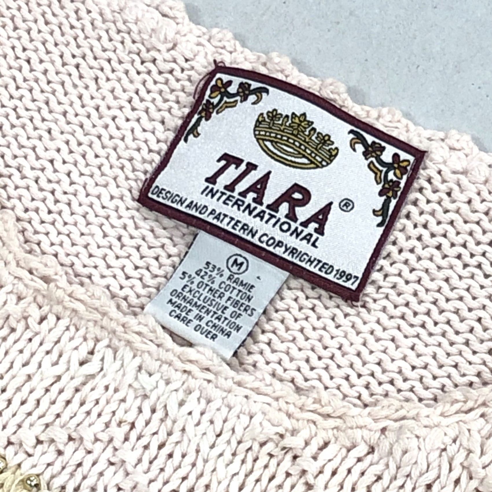 Vintage VINTAGE Tiara Sweater Pink 90s Floral Embroidered Pearls Shoulder Pads Long Sleeve Round Neck Womens Medium Size M / US 6-8 / IT 42-44 - 2 Thumbnail
