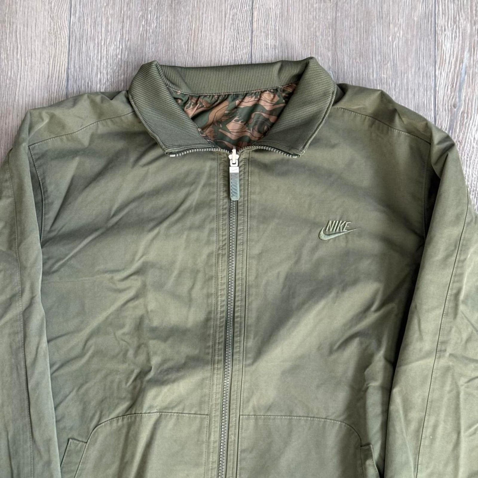 Nike Vintage y2k nike reversible zip up jacket with sneaker camo Size US XL / EU 56 / 4 - 2 Thumbnail
