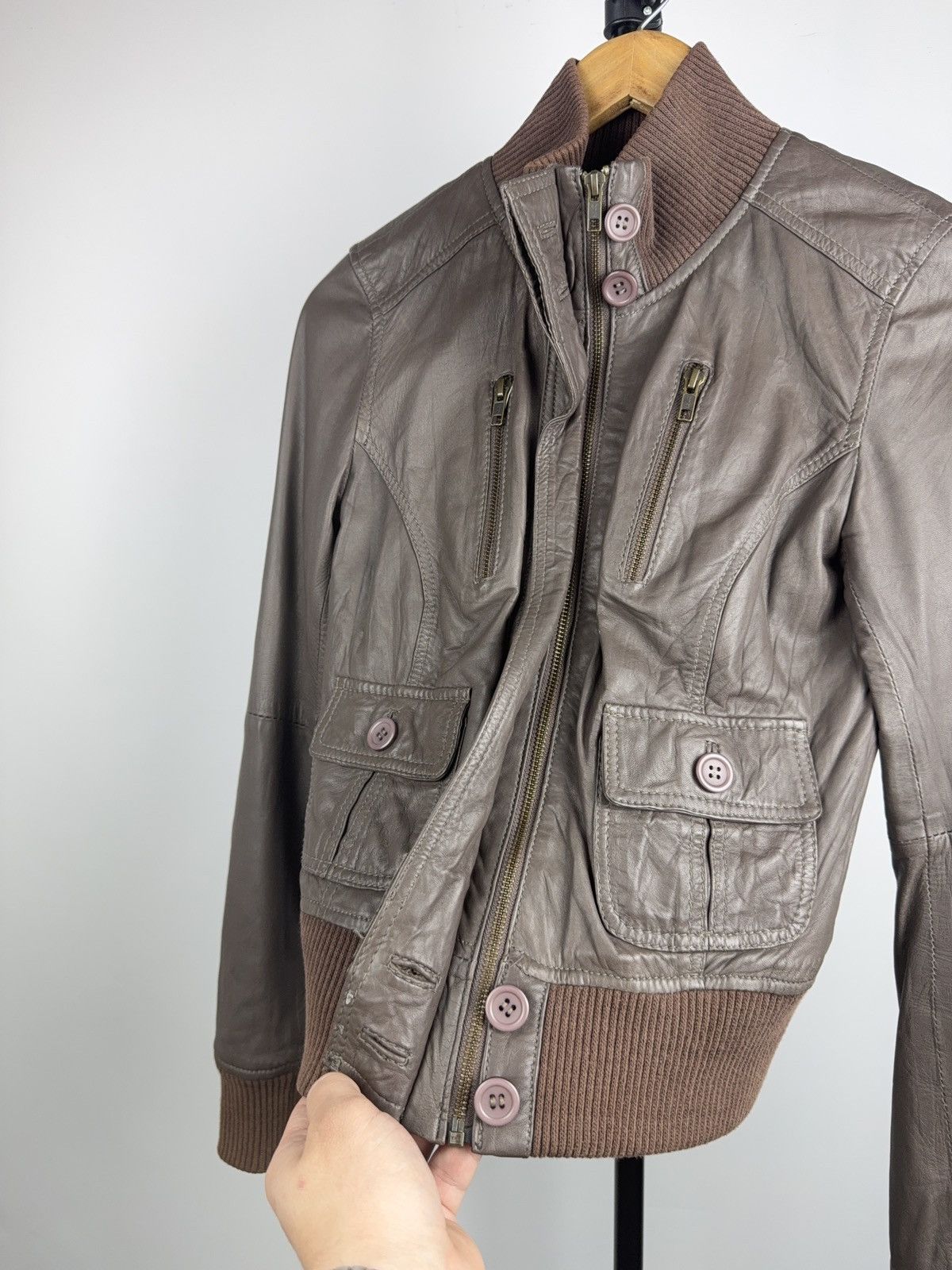 Genuine Leather Saint Tropez Cropped Rock Punk Leather Bomber Jacket XS Y2K Size XS / US 0-2 / IT 36-38 - 14 Thumbnail