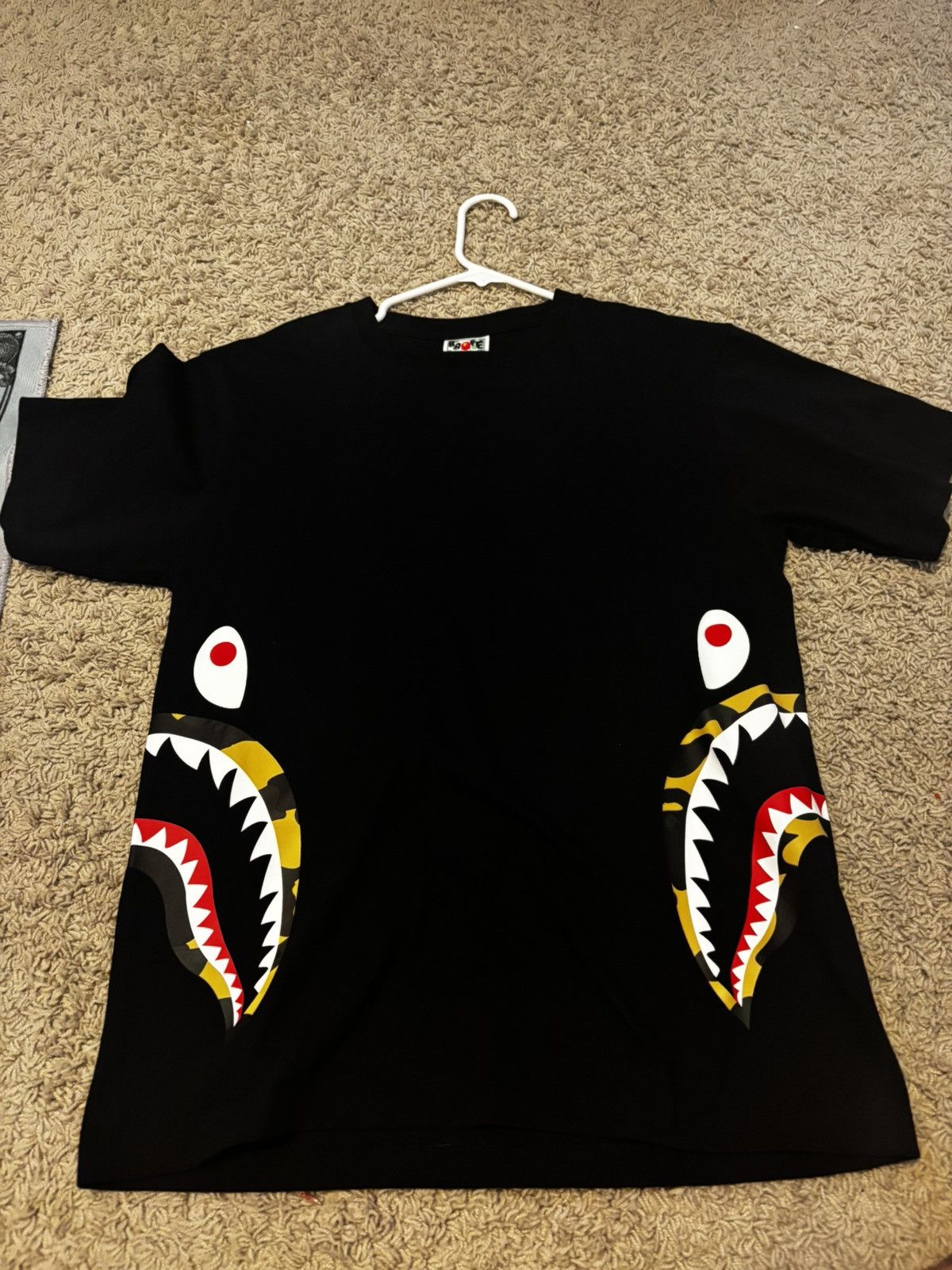 Bape Bape side shark T-shirt Size US M / EU 48-50 / 2 - 2 Thumbnail
