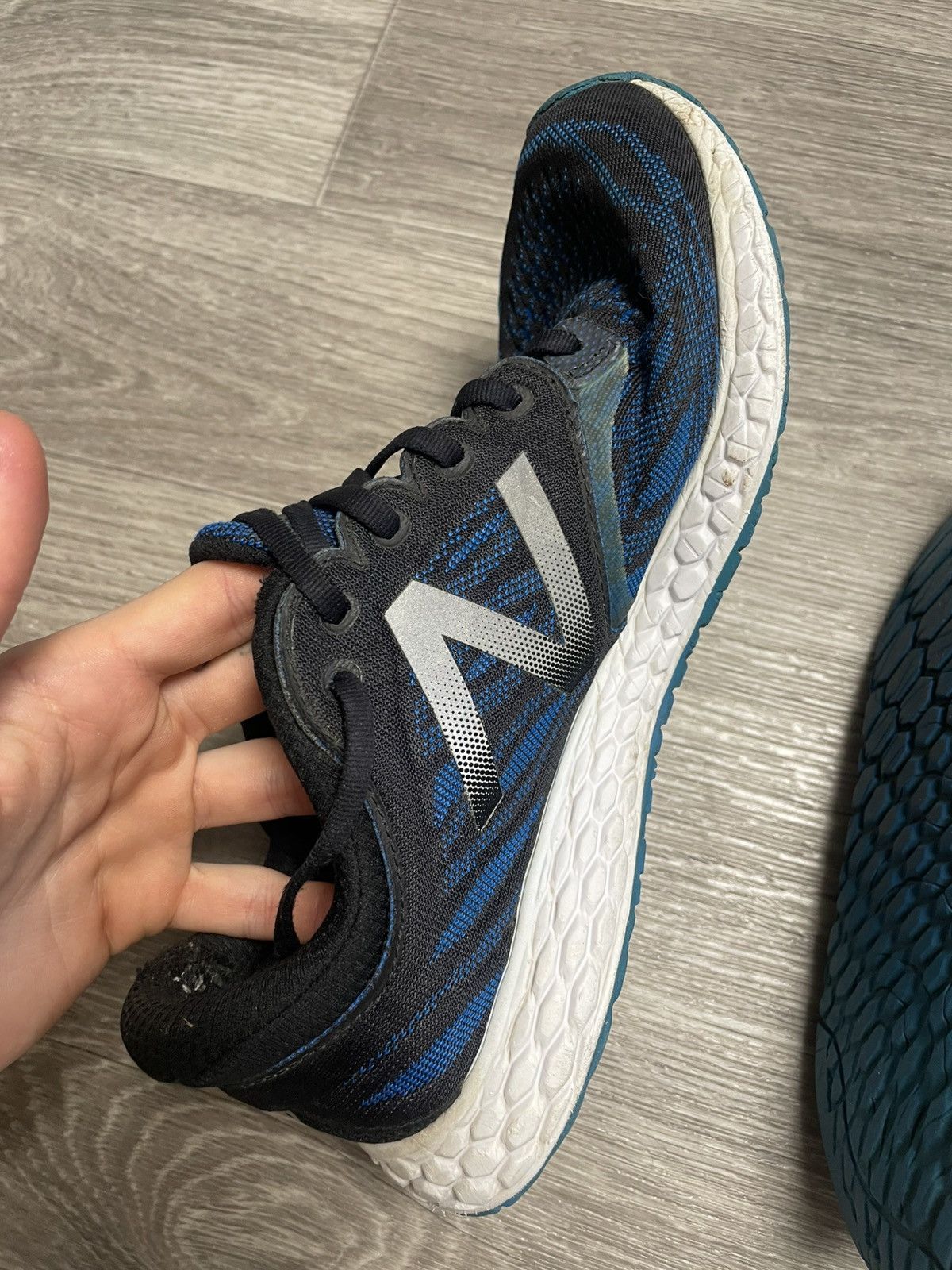 New Balance Vintage New Balance Mens Fresh Foam Zante V3 Running Shoes Size US 11 / EU 44 - 13 Thumbnail