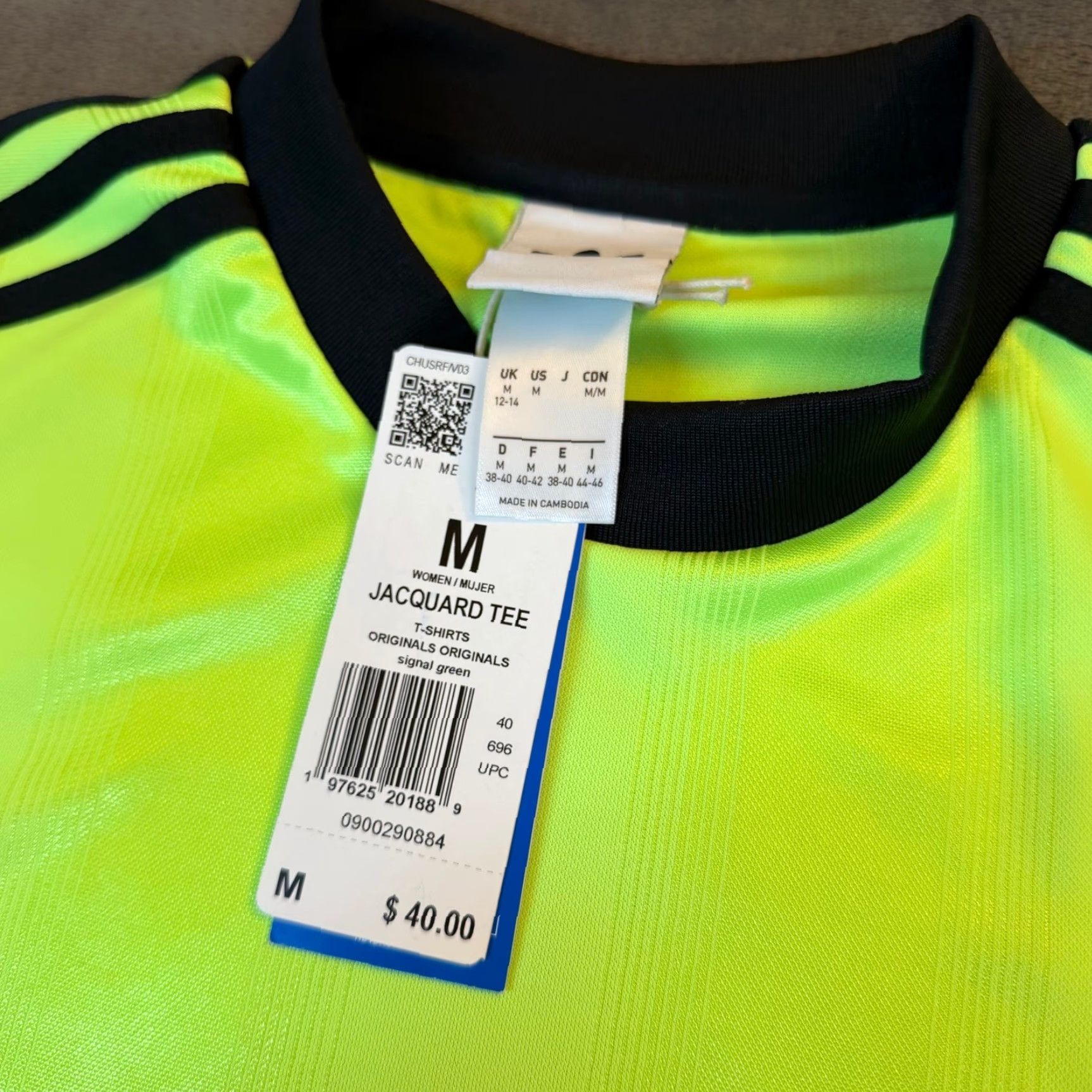 Adidas Adidas Signal Green Jacquard Tee Shirt Originals Womens Medium NWT Size M / US 6-8 / IT 42-44 - 3 Thumbnail