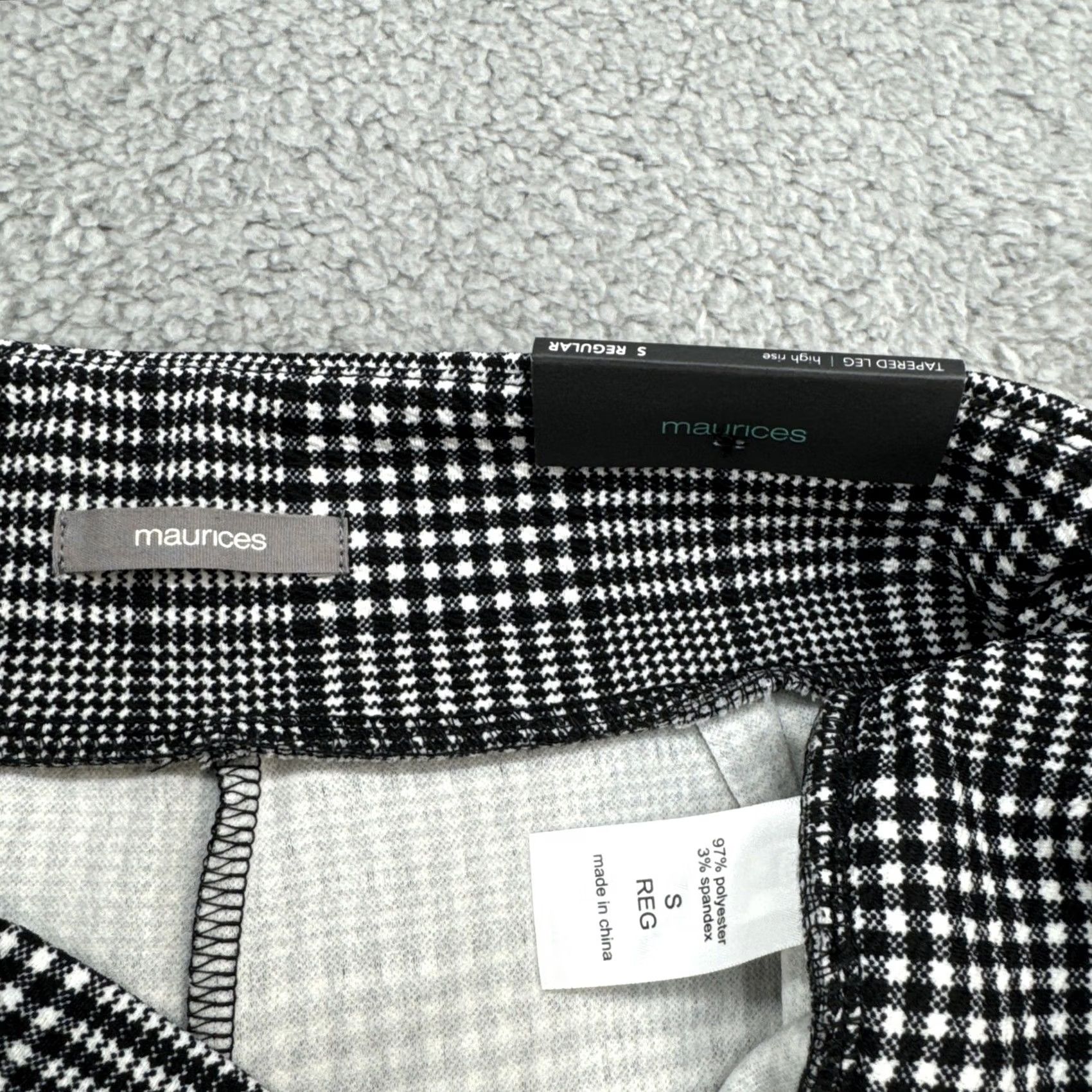 Vintage Maurices Versa Crossover High Rise Taper Pants Small Black/White Plaid Womens Shirt? Size 28" / US 6 / IT 42 - 3 Thumbnail