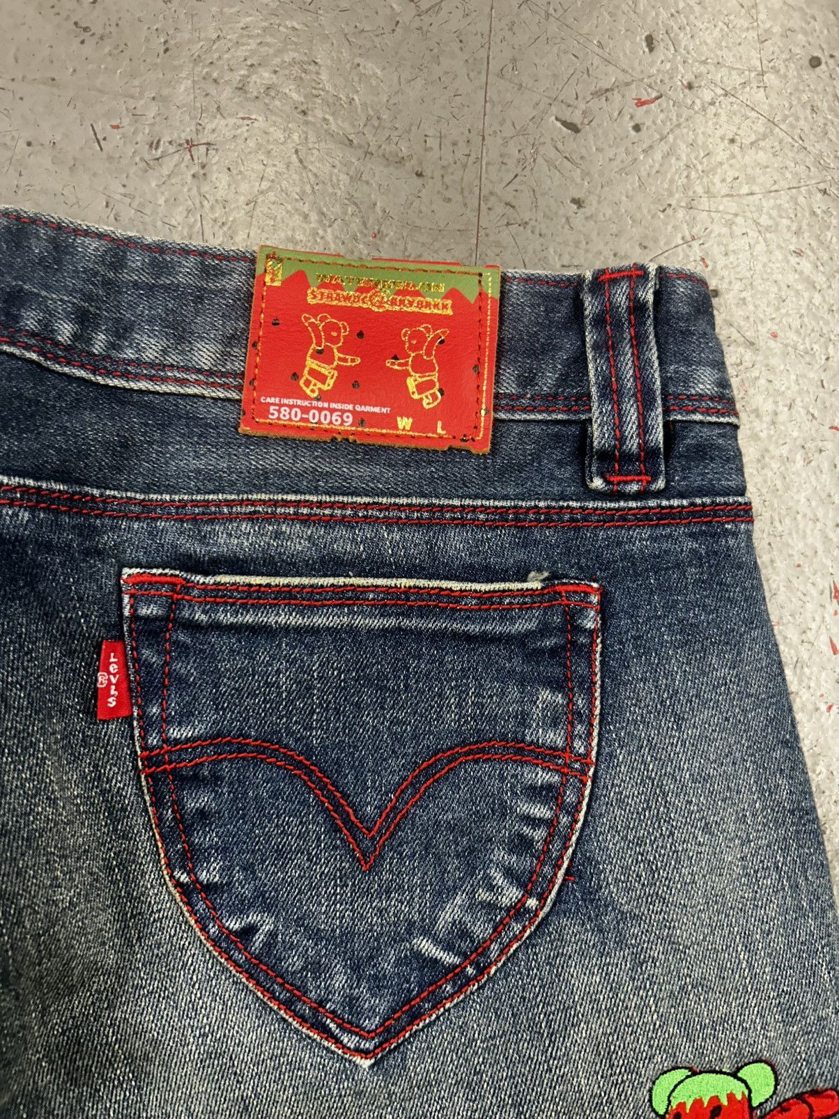 CLOT × Levi's CLOT x Medicom Toy x Levi’s 580 Women Jeans Size W30 L33 Size 30" / US 8 / IT 44 - 6 Thumbnail