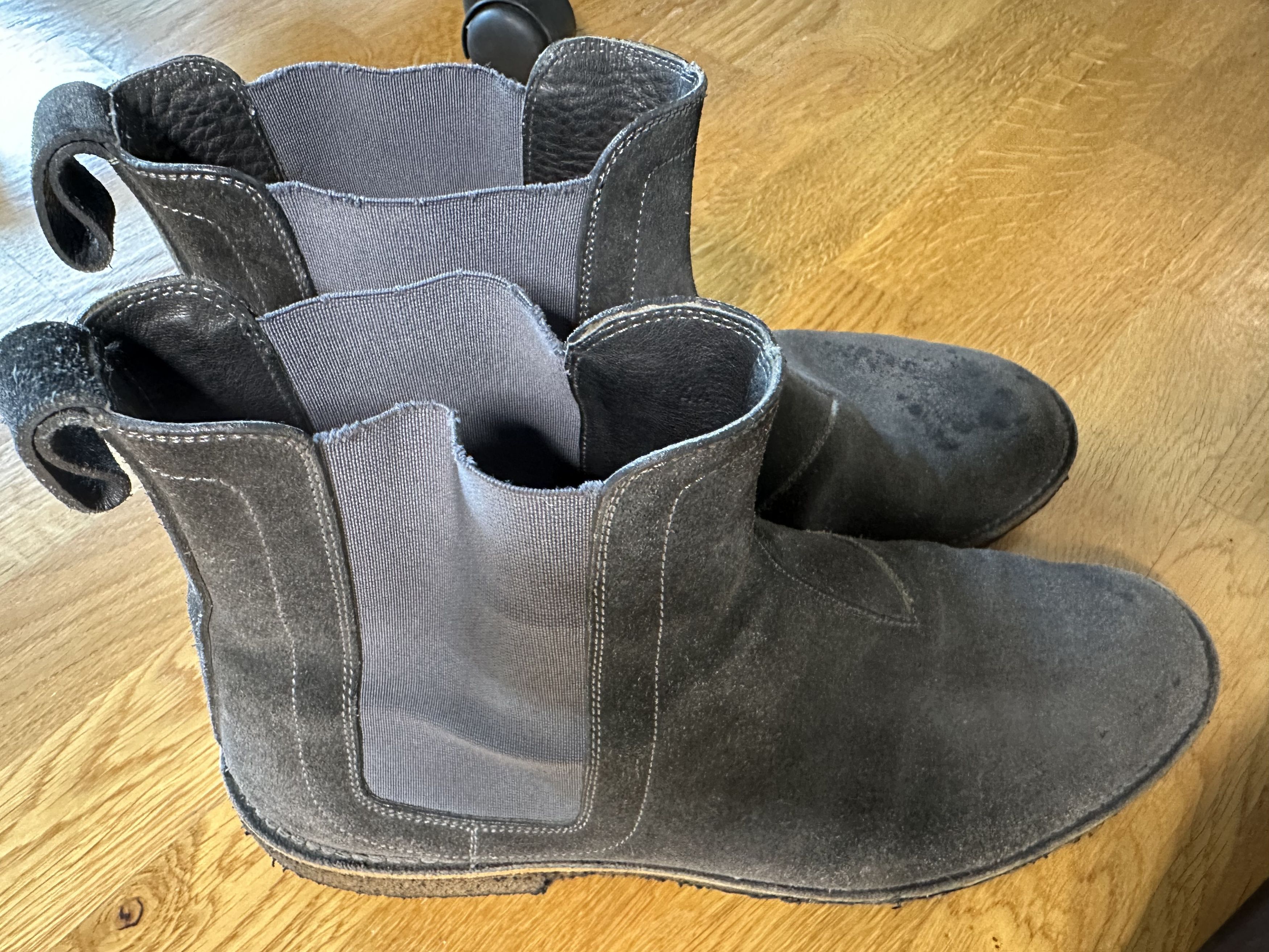 Bottega Veneta Bottega Veneta Ardoise Chelsea Boots Size US 11 / EU 44 - 1 Thumbnail