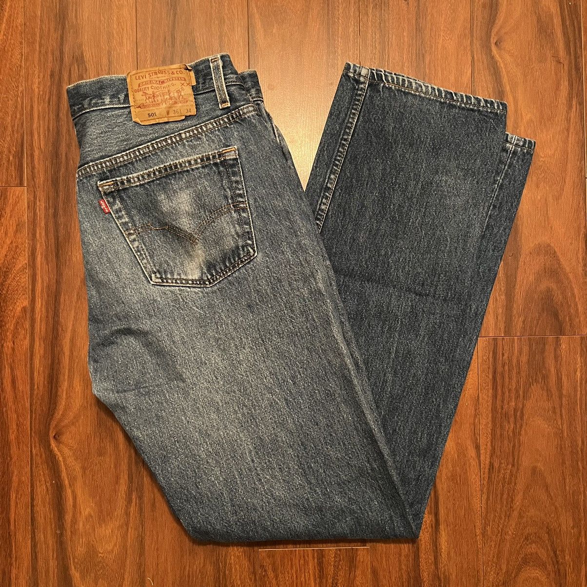 Levi's Vintage 90s Levis 501XX Original Fit Button Fly Denim jeans Size US 36 / EU 52 - 1 Thumbnail