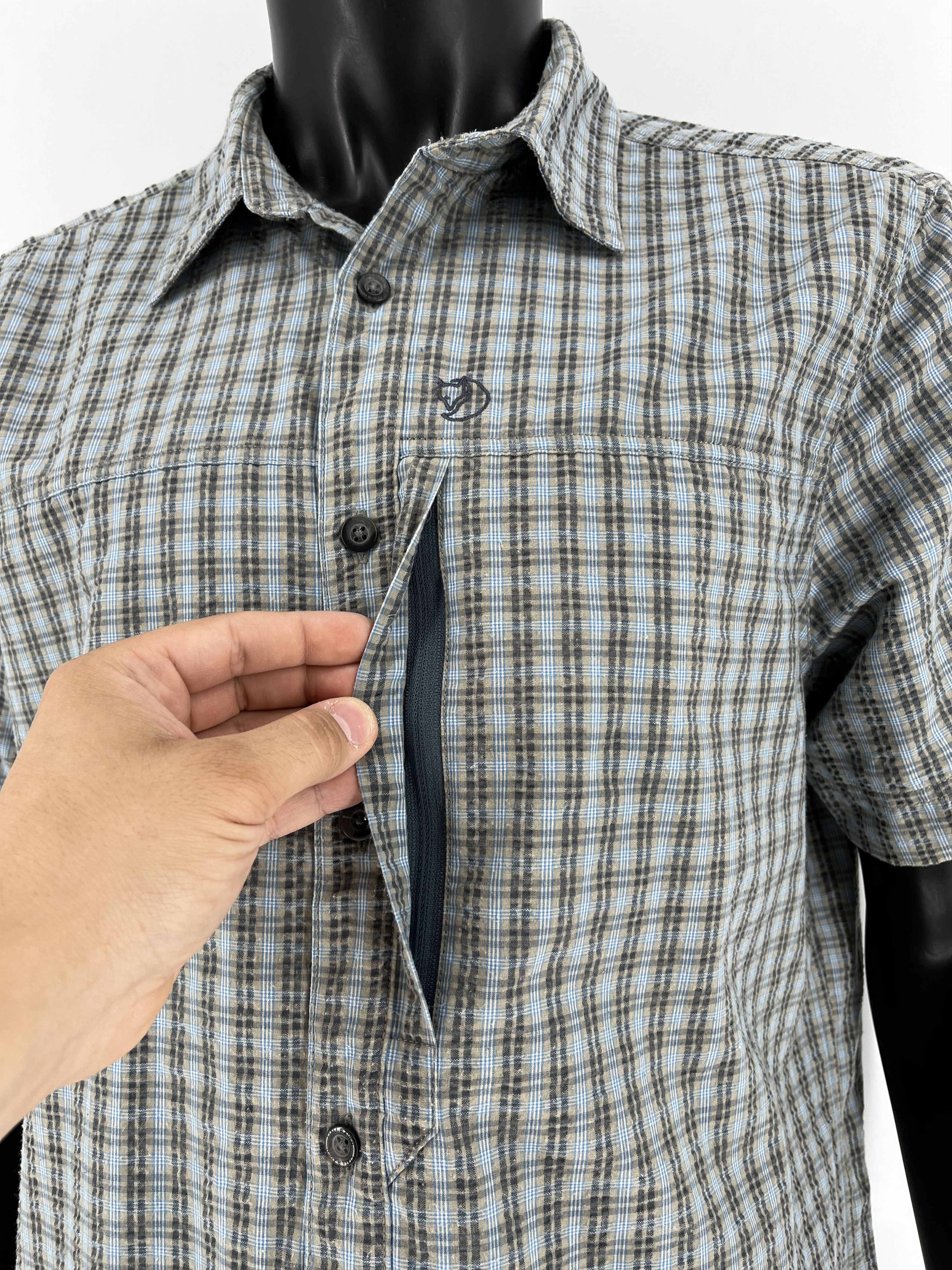 Fjallraven Fjall Raven Short Sleeve Streetwear Outdoor Shirt Size L Size US L / EU 52-54 / 3 - 8 Thumbnail