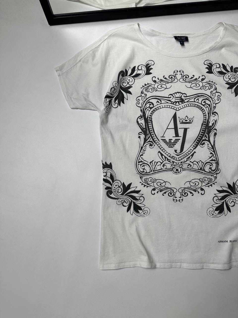 Armani Vintage Armani Womens Tattoo Vibe T Shirt Avant Garde Size S / US 4 / IT 40 - 2 Thumbnail