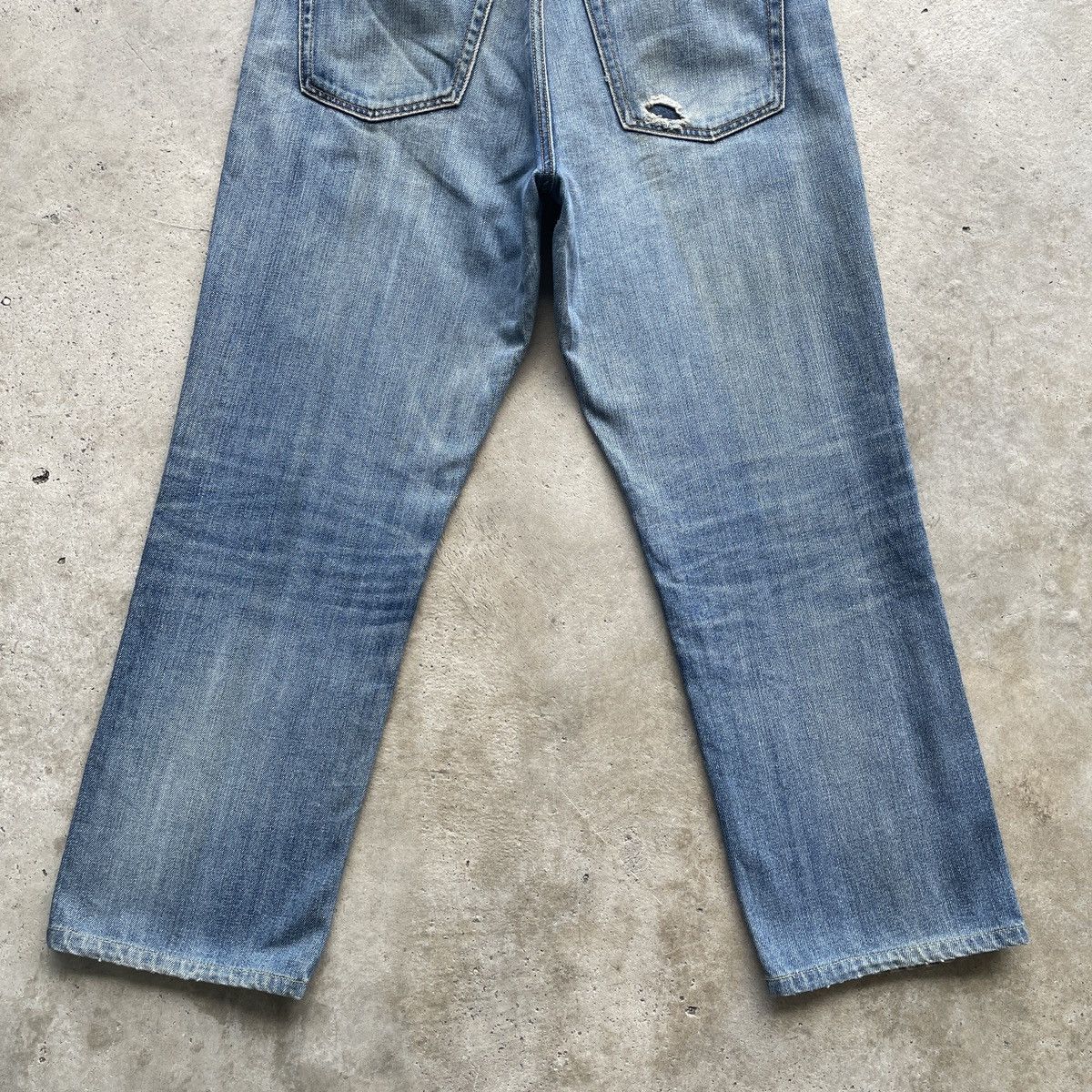 Japanese Brand Vintage Japanese Brand Faded Jeans Denim Pants W35 Size US 35 - 9 Thumbnail