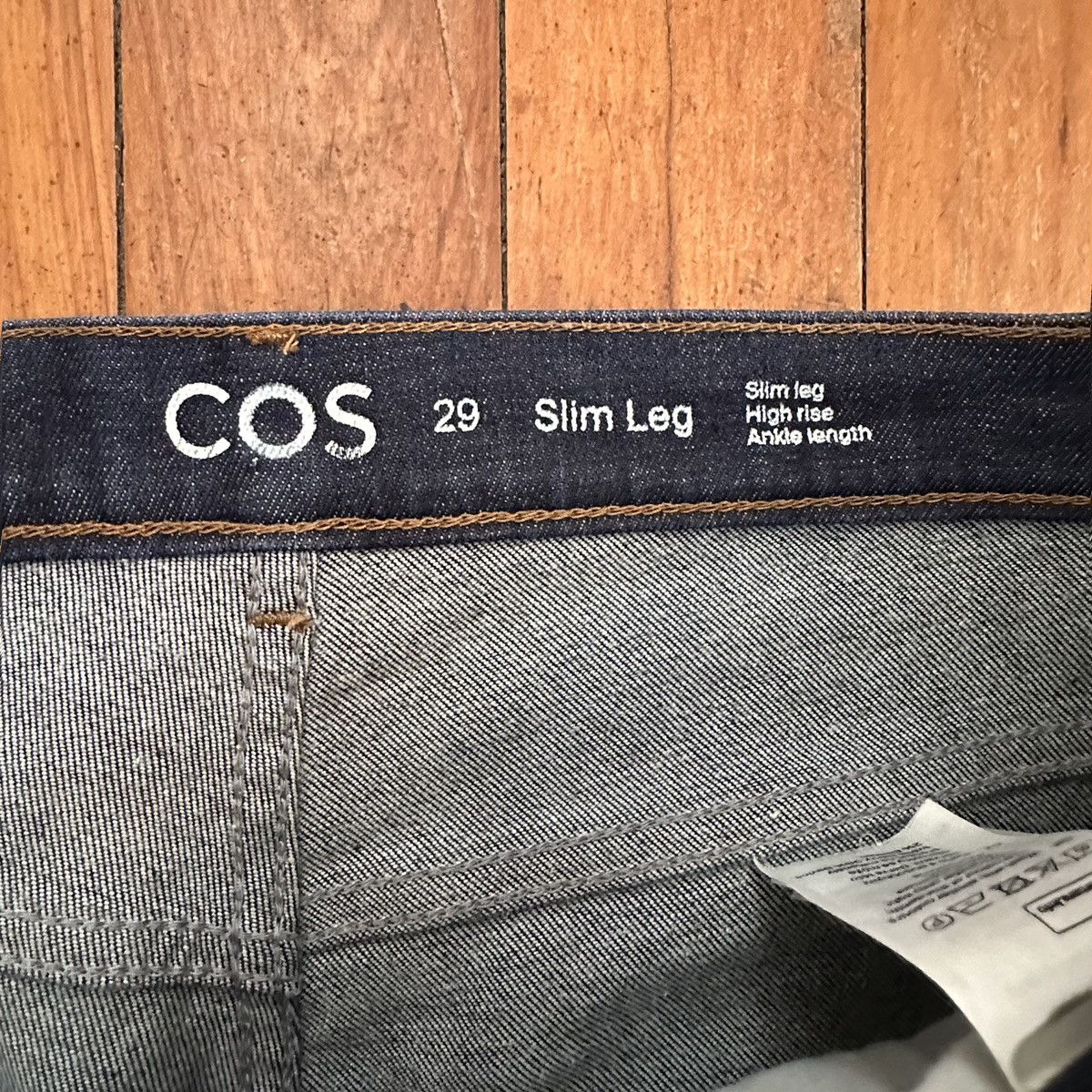 Cos COS Slim Leg Denim Jeans Size 29 Size US 29 - 5 Thumbnail