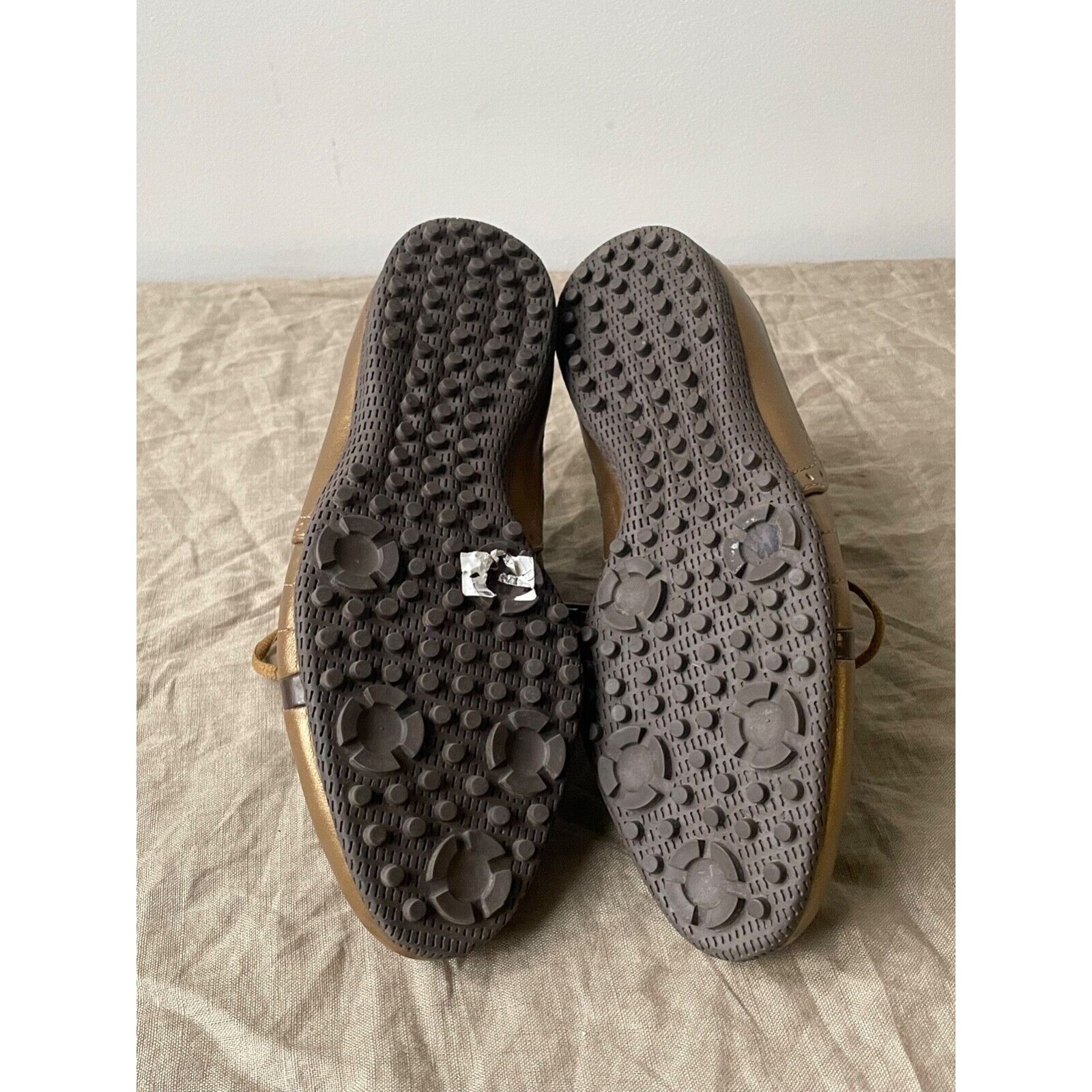 Puma Puma Y2K Soccer Racing Gold Leather Flat Trainers 8261AC Size US 6 / IT 36 - 5 Thumbnail