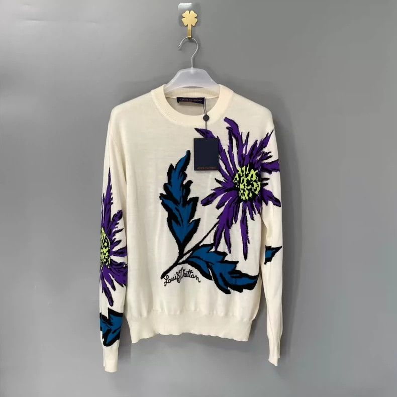 Louis Vuitton louis vuitton White thistle floral sweater 2501-Nextarrow Size US S / EU 44-46 / 1 - 1 Thumbnail