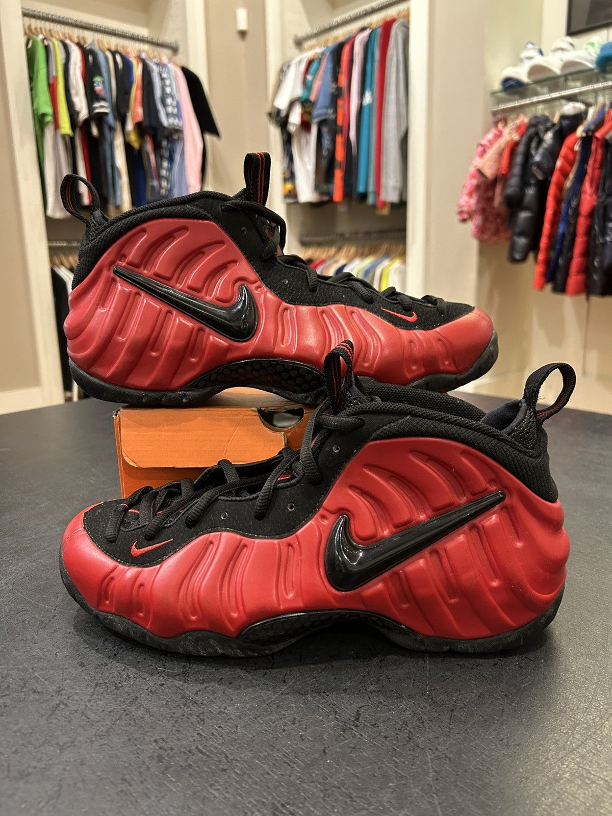 Nike Nike Air Foamposite ‘Varsity Red’ Size US 11 / EU 44 - 1 Thumbnail