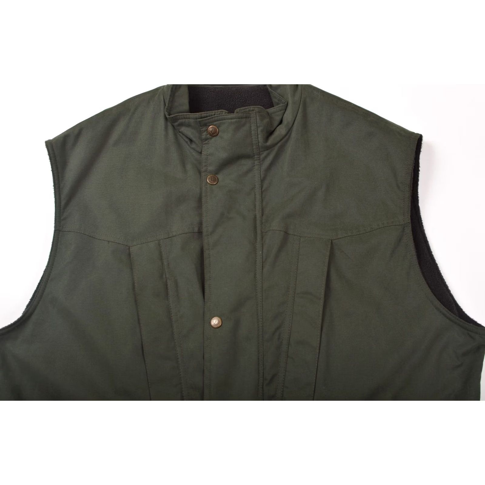 Vintage Fjällräven Fjallraven Vest Gilet Vintage Green L Fleece Lined Men Size L Size US L / EU 52-54 / 3 - 3 Thumbnail