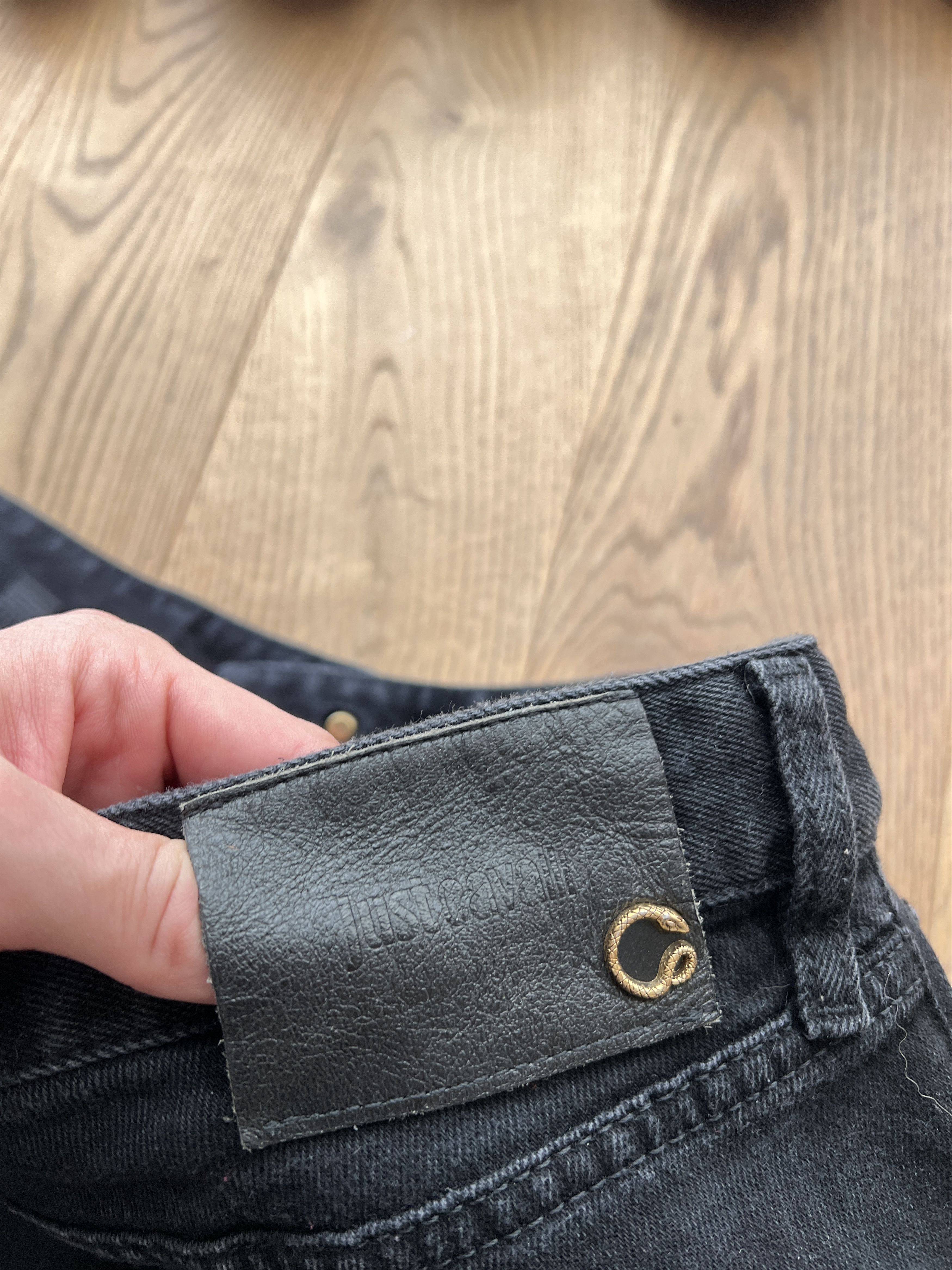 Just Cavalli Just Cavalli embroidery snake black denim jeans stretch rare Size US 33 - 12 Thumbnail