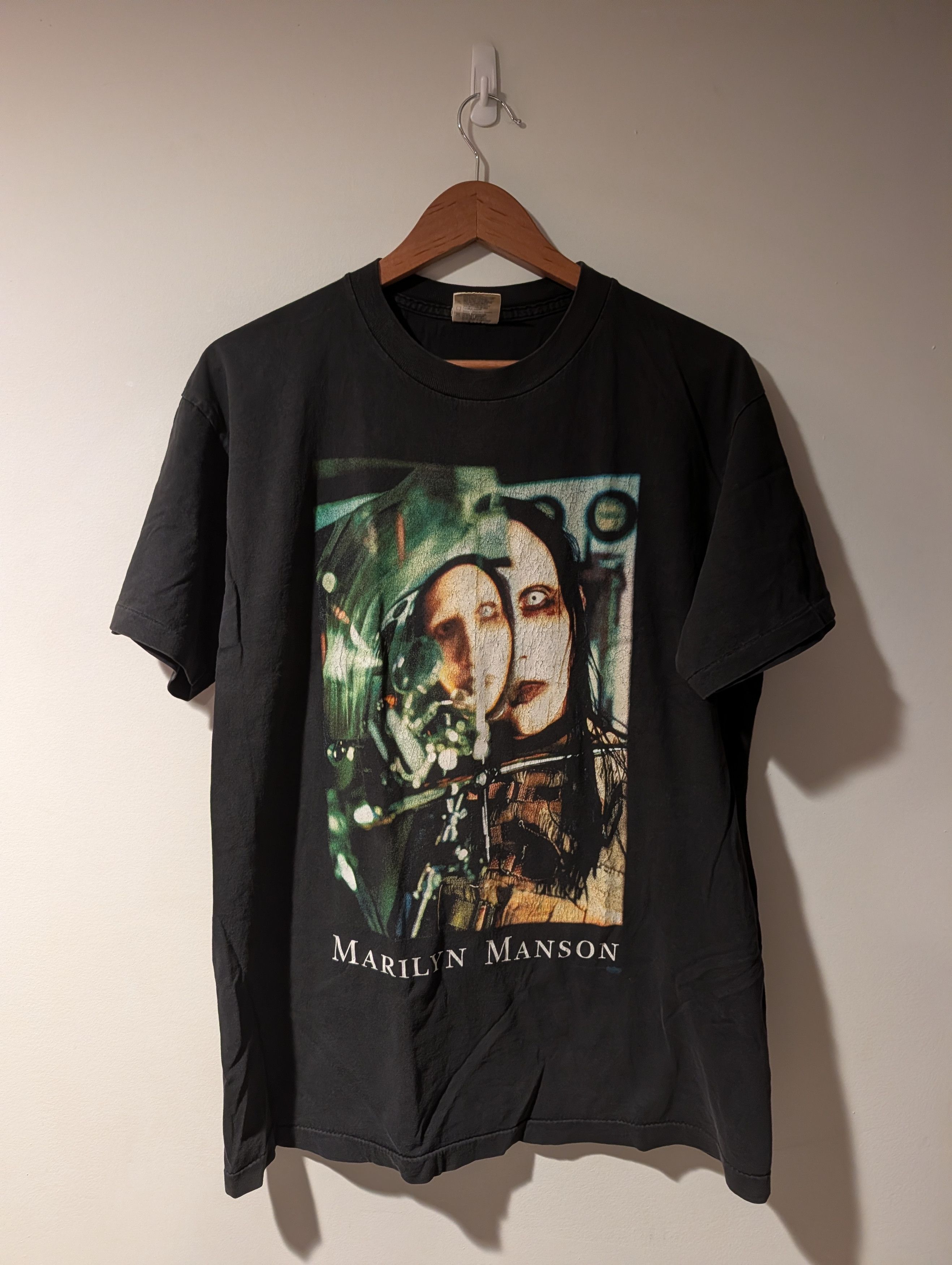 Band Tees Vintage Marilyn Manson The Beautiful People Graphic T-Shirt Size US L / EU 52-54 / 3 - 1 Thumbnail