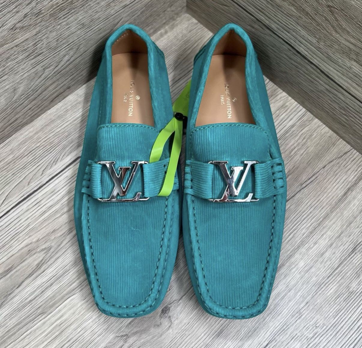 Louis Vuitton Louis Vuitton Monte Carlo Green & Silver LV Logo Loafers J41 Size US 9 / EU 42 - 2 Thumbnail