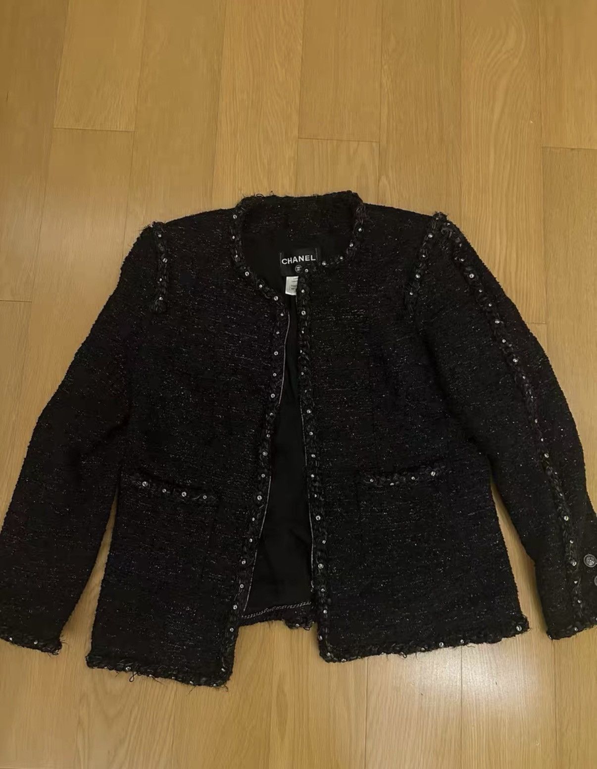 Chanel CHANEL black jacket Size US M / EU 48-50 / 2 - 1 Thumbnail