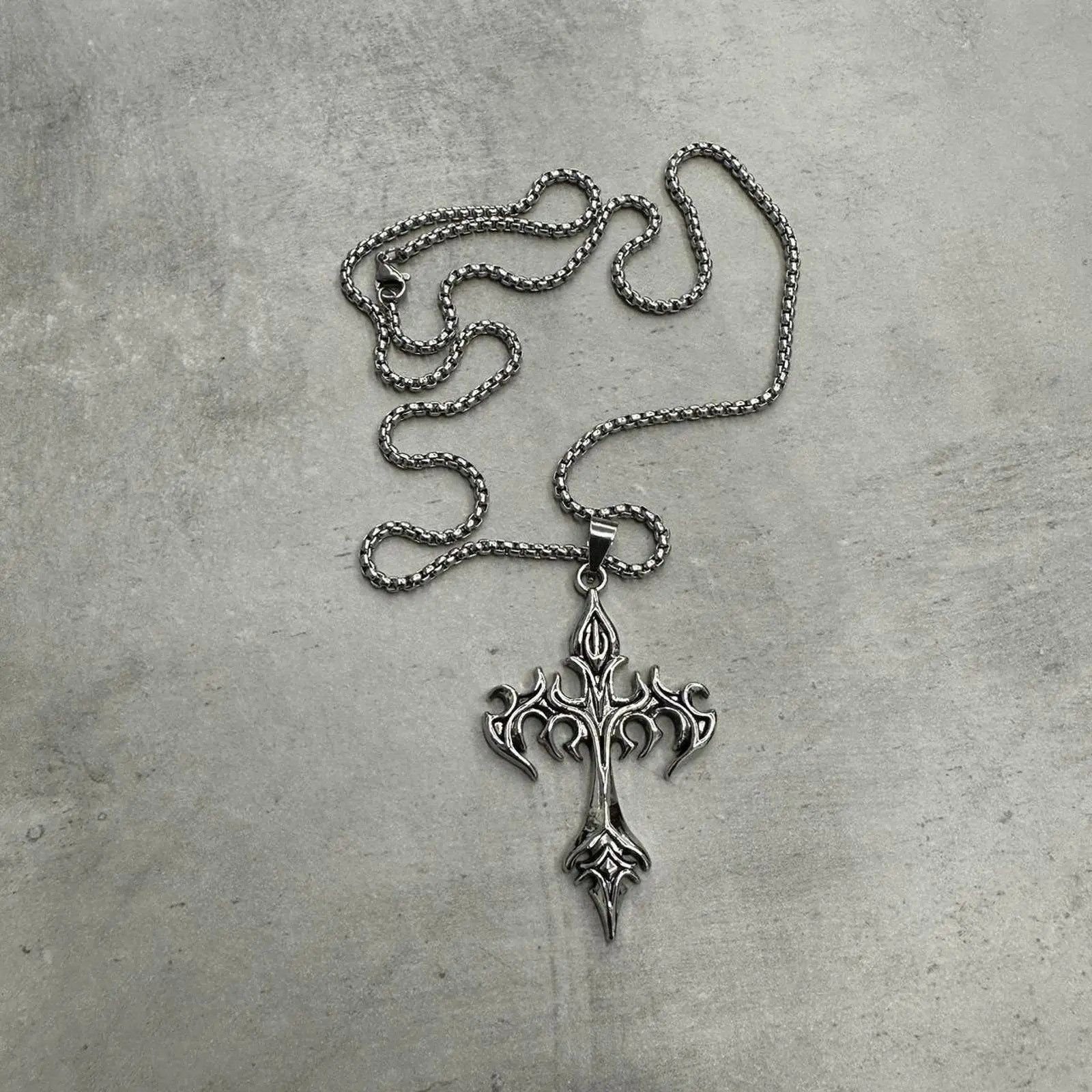 Vintage Y2k Gothic Cross Necklace Chain in Stainless Steel Vintage Size ONE SIZE - 5 Thumbnail