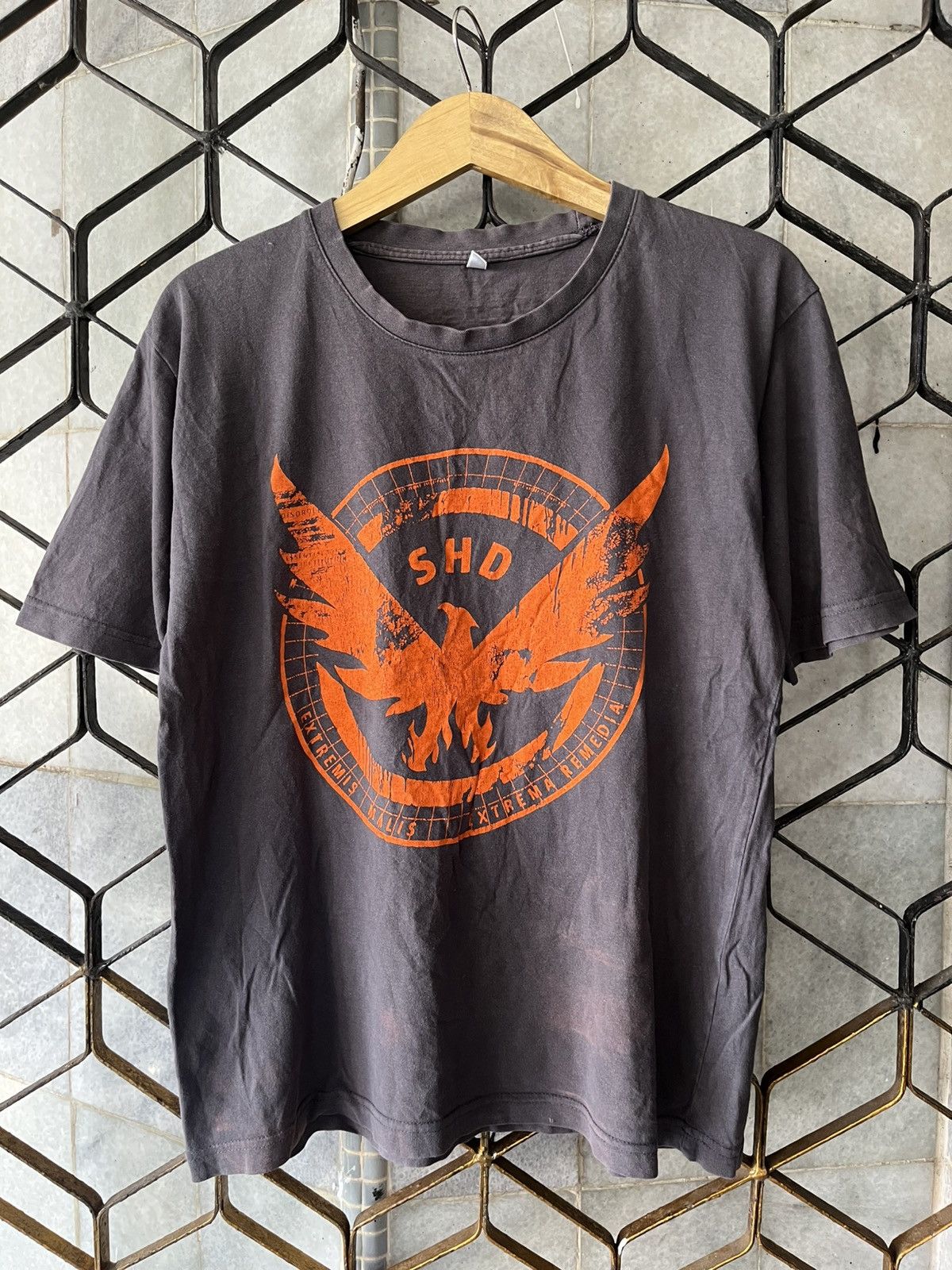 Playstation × Rockstar Games Rare Tom Clancys The Division Promo Game T-Shirt Size US L / EU 52-54 / 3 - 1 Thumbnail
